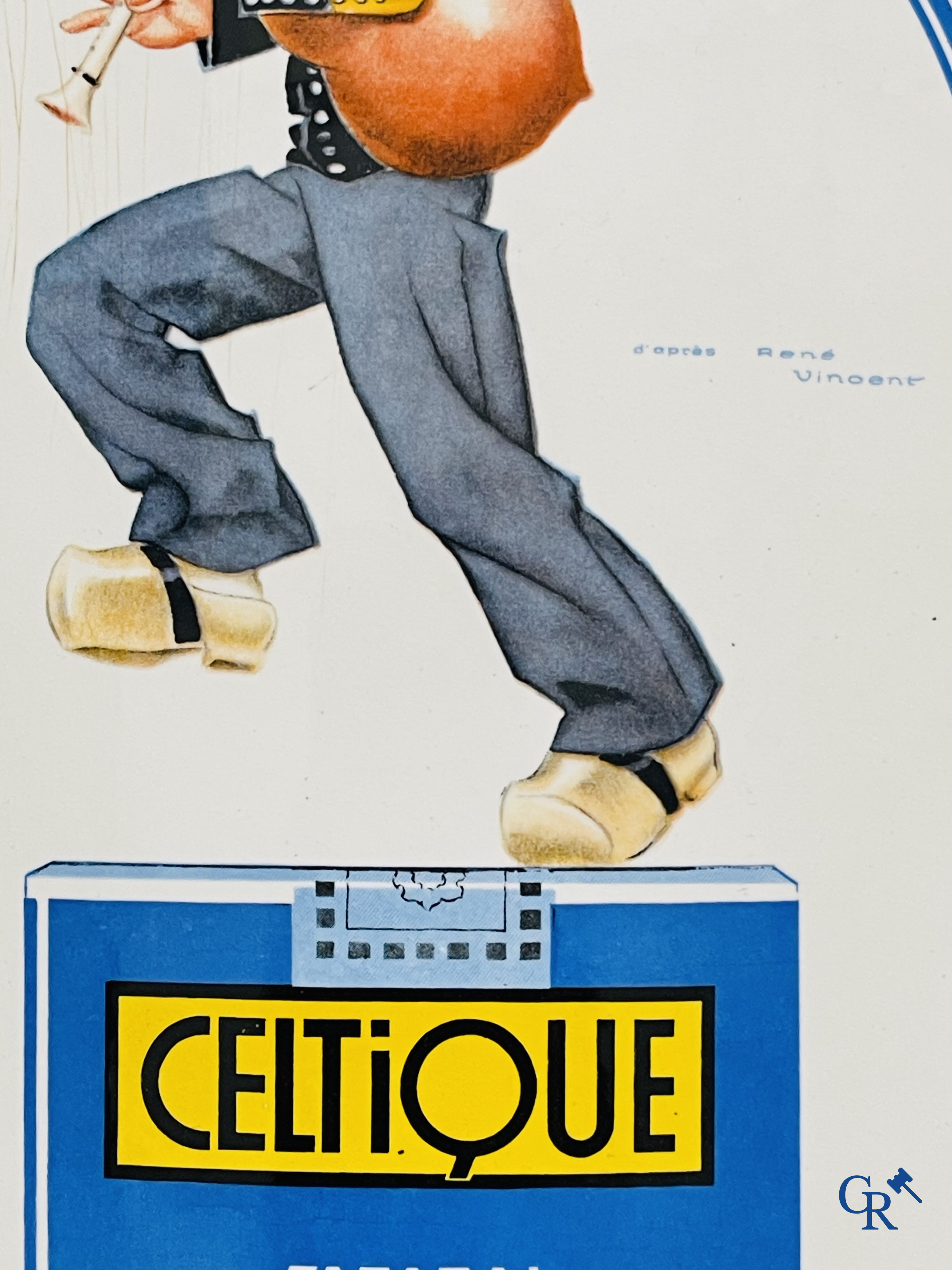Celtiques, grote emaille publiciteits thermometer geïllustreerd met een ontwerp van René Vincent. Circa 1930.