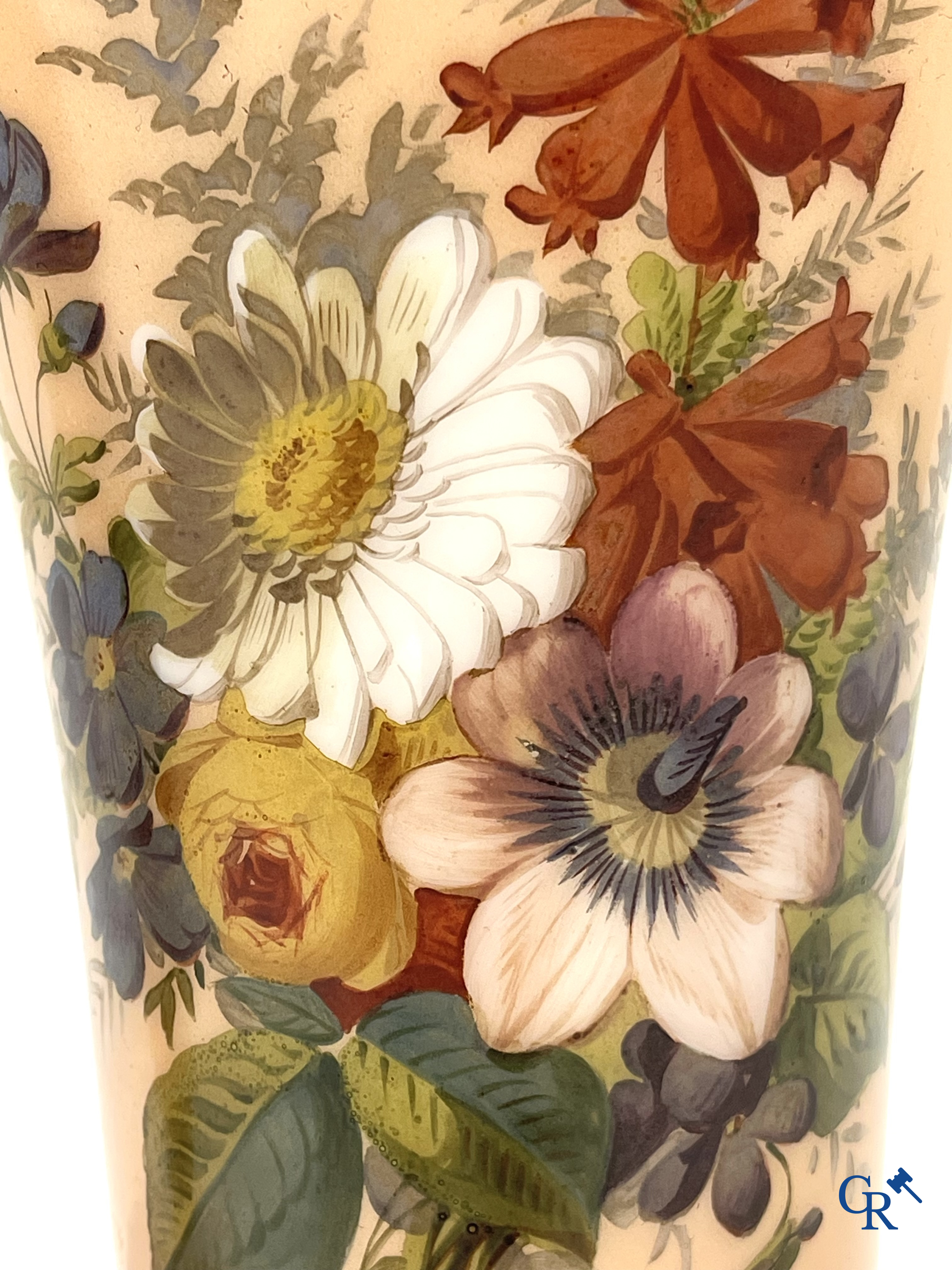 Napoleon III period. Pair of vases in opaline with floral decor. Circa 1880.