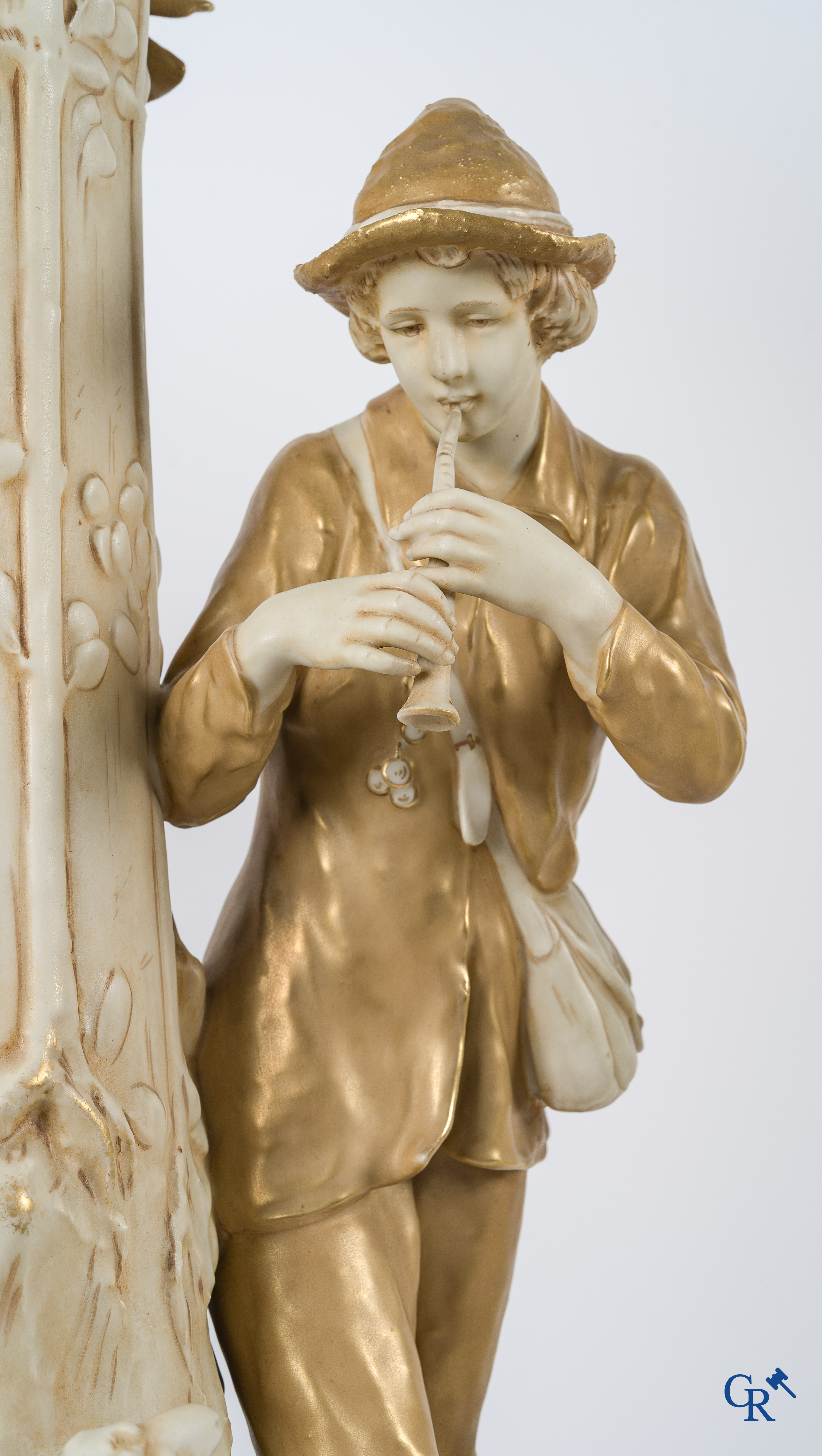 Royal Dux Bohemia. Imposant 3 stel in porselein. Art Nouveau. Gemerkt. Circa 1900.
