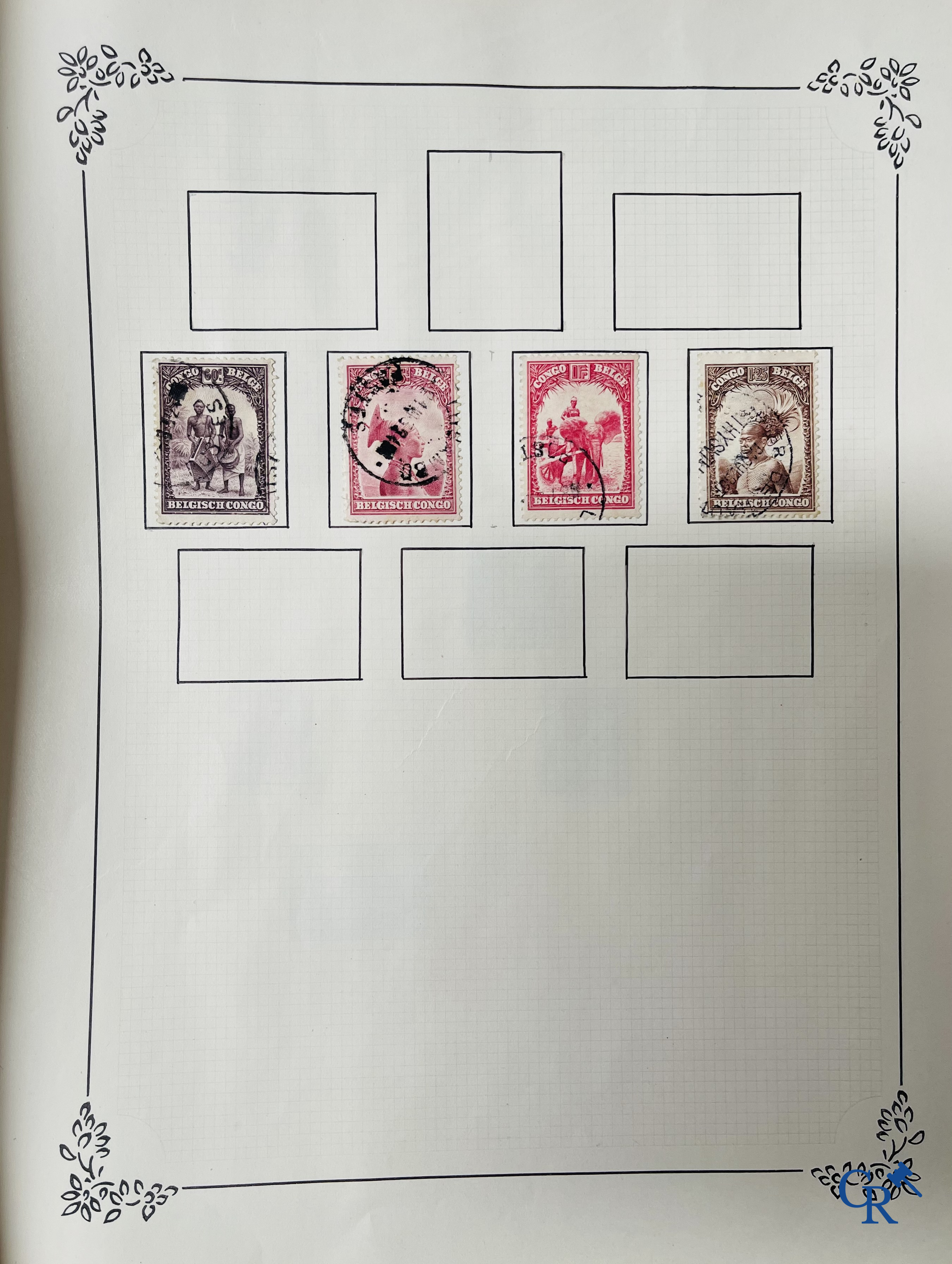 Filatelie. Album met verschillende zeldzame antieke postzegels, waaronder vroege Belgische postzegels.