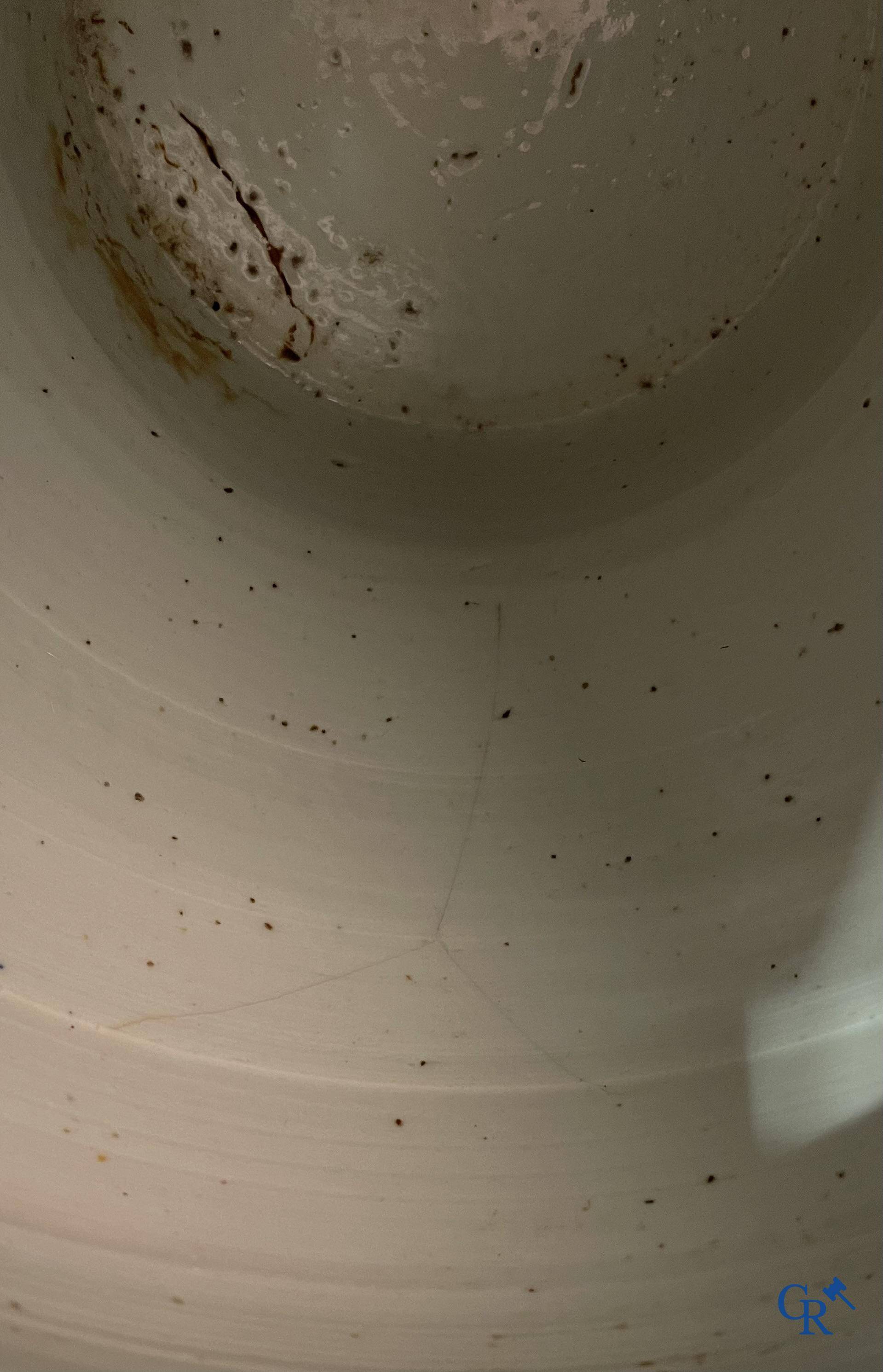 Asian Art, Chinese porcelain, a Chinese Wucai lidded vase with characters.