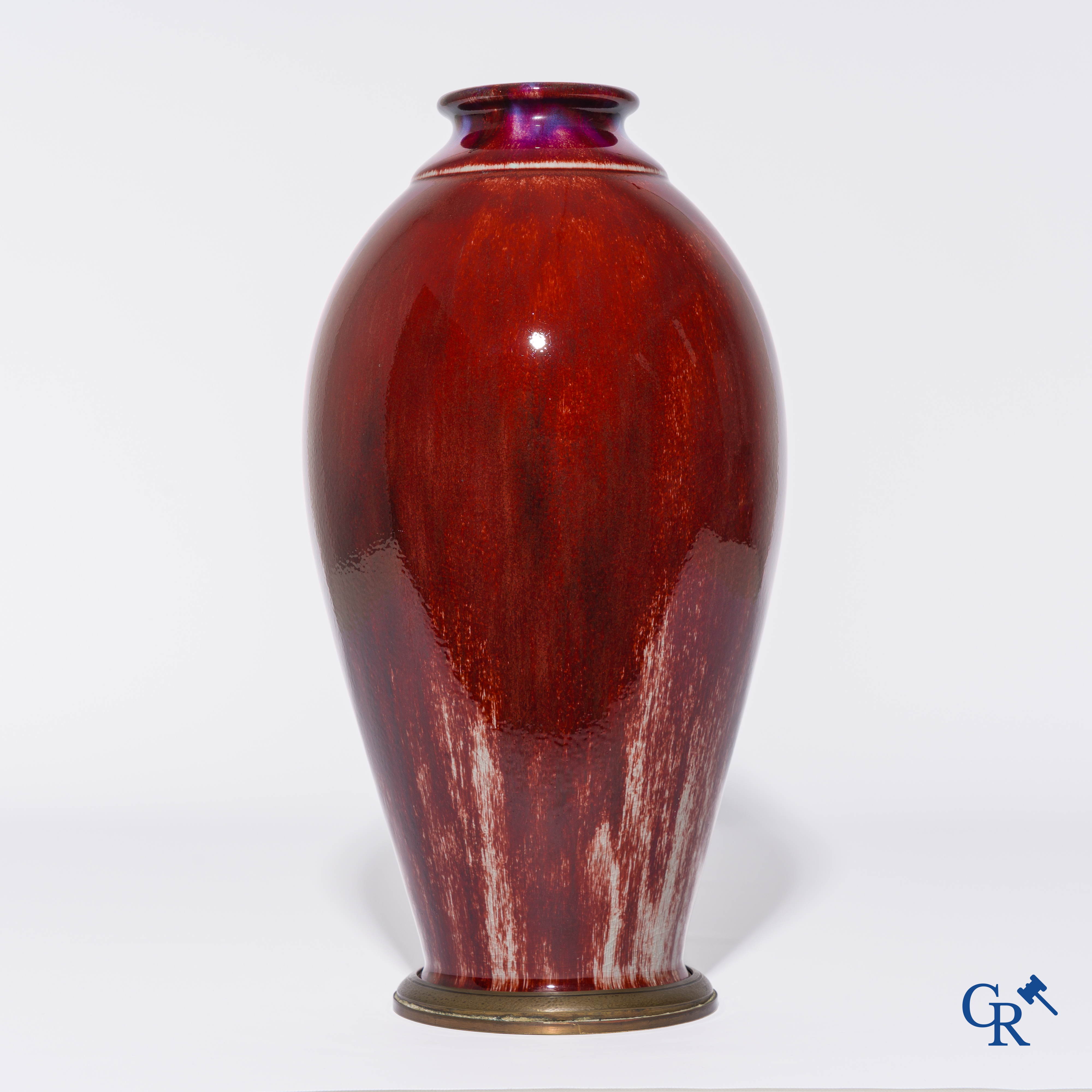 Art Deco, Manufacture Nationale de Sevres. Enamelled porcelain vase "Sang de boeuf". Stamp, dated 1926 and letters DN.