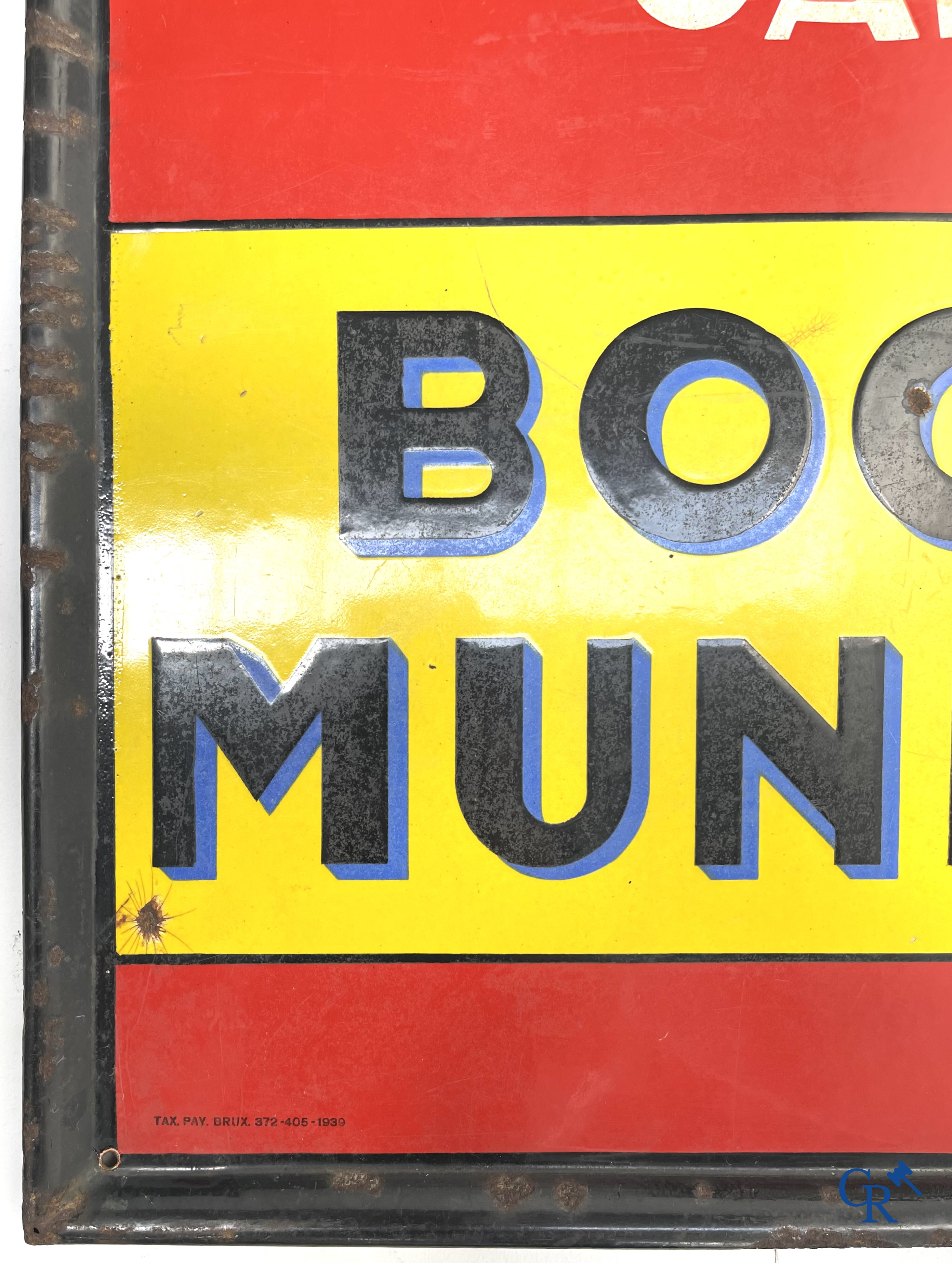 Dortor Hougaerde, Bock Munich. Emaille reclamebord uit 1939 voor de Brouwerij van Hougaerde. Email. Koekelberg.