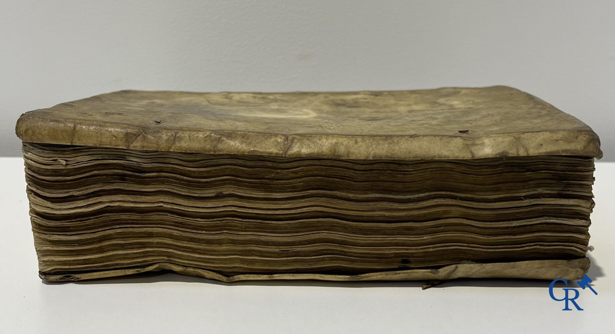 Livres anciens: Marcos de Lisboa, Chronique et institution de l'ordre du Père S. François, Paris 1608.