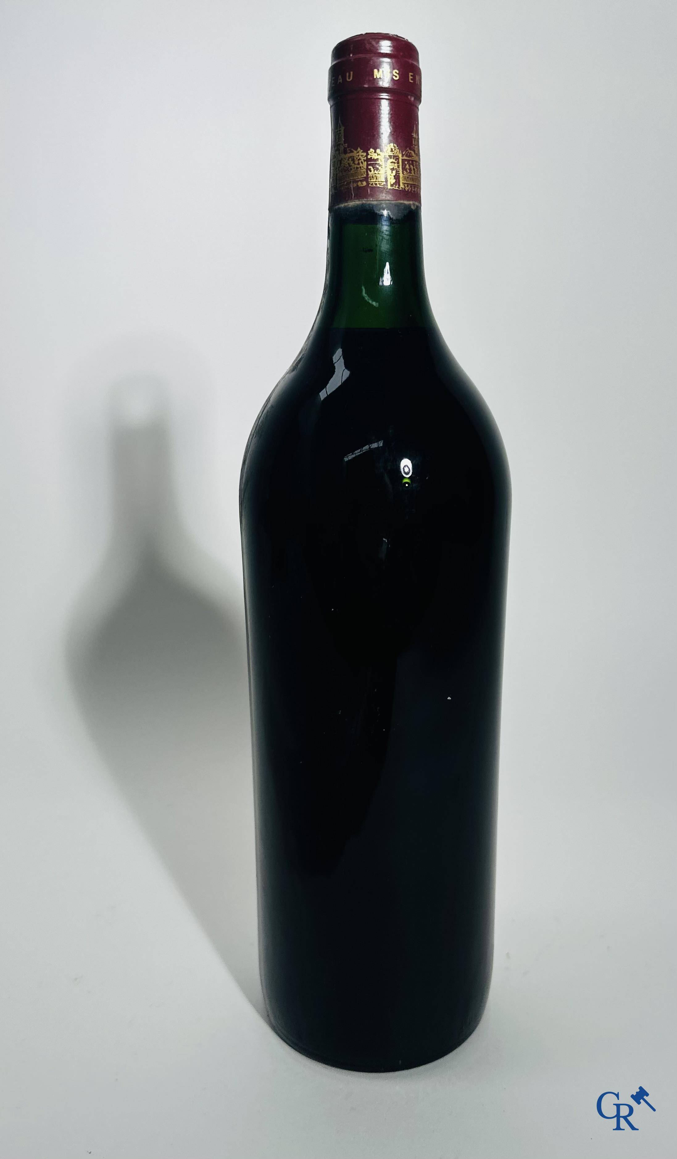 Wine - Bordeaux: Château Cos d'Estournel 1988, 1.5 l. Magnum Rouge. 2ème grand cru classé 1988. Saint-Estèphe.