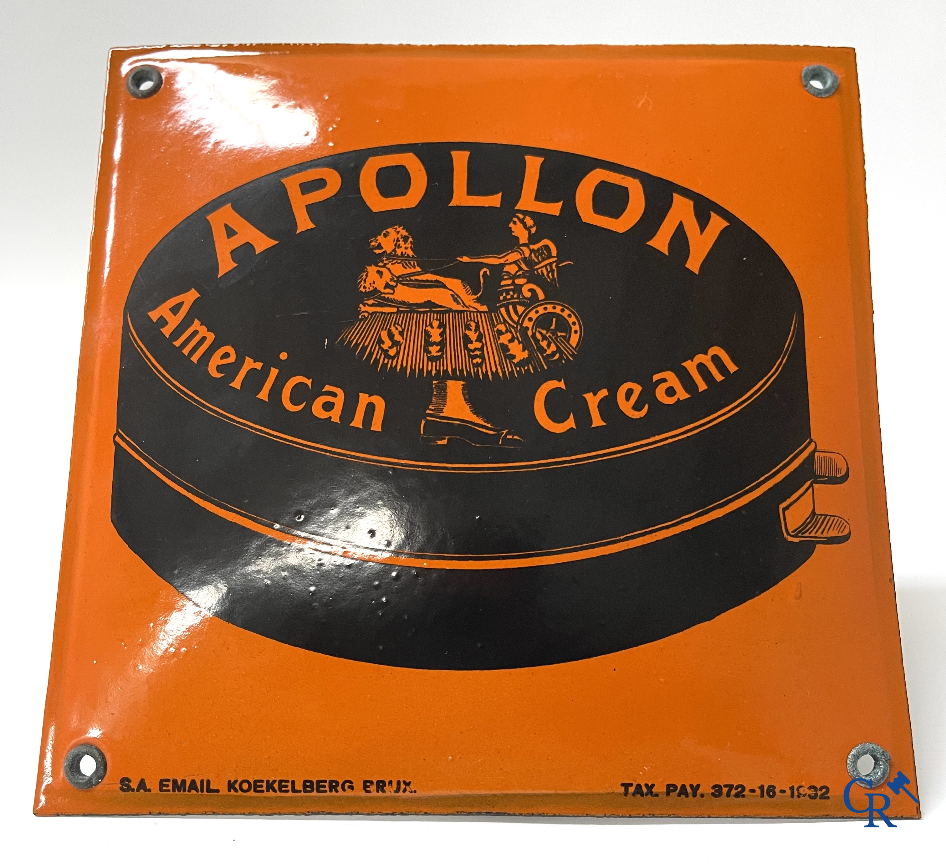 Apollon, American Cream. Enamel advertising sign for shoe polish. S.A. email. Koekelberg Bruxelles. 1932.