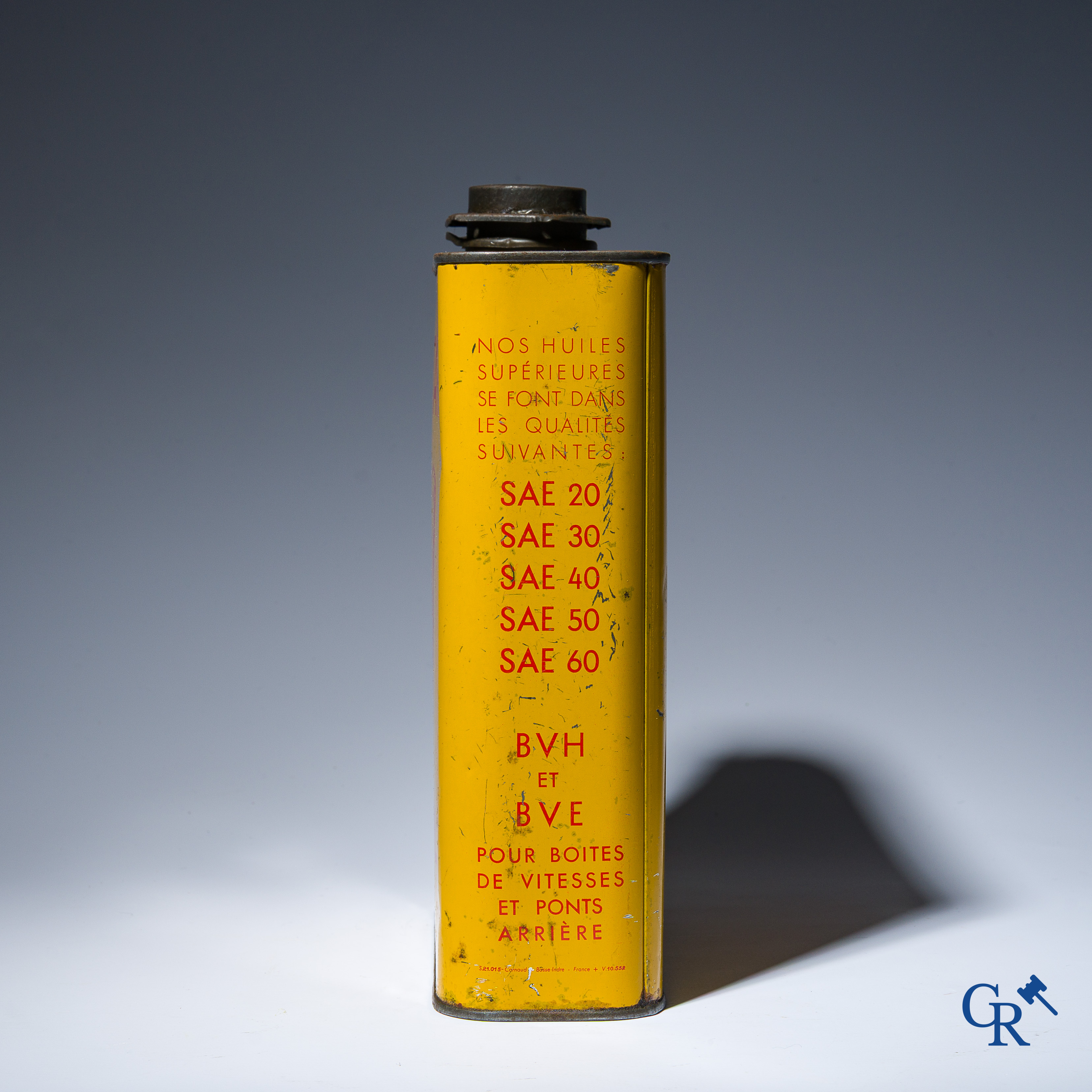 Automobilia. Ontario, Motor Oil, The best Quality. Oil can with representation of an Indian chief.