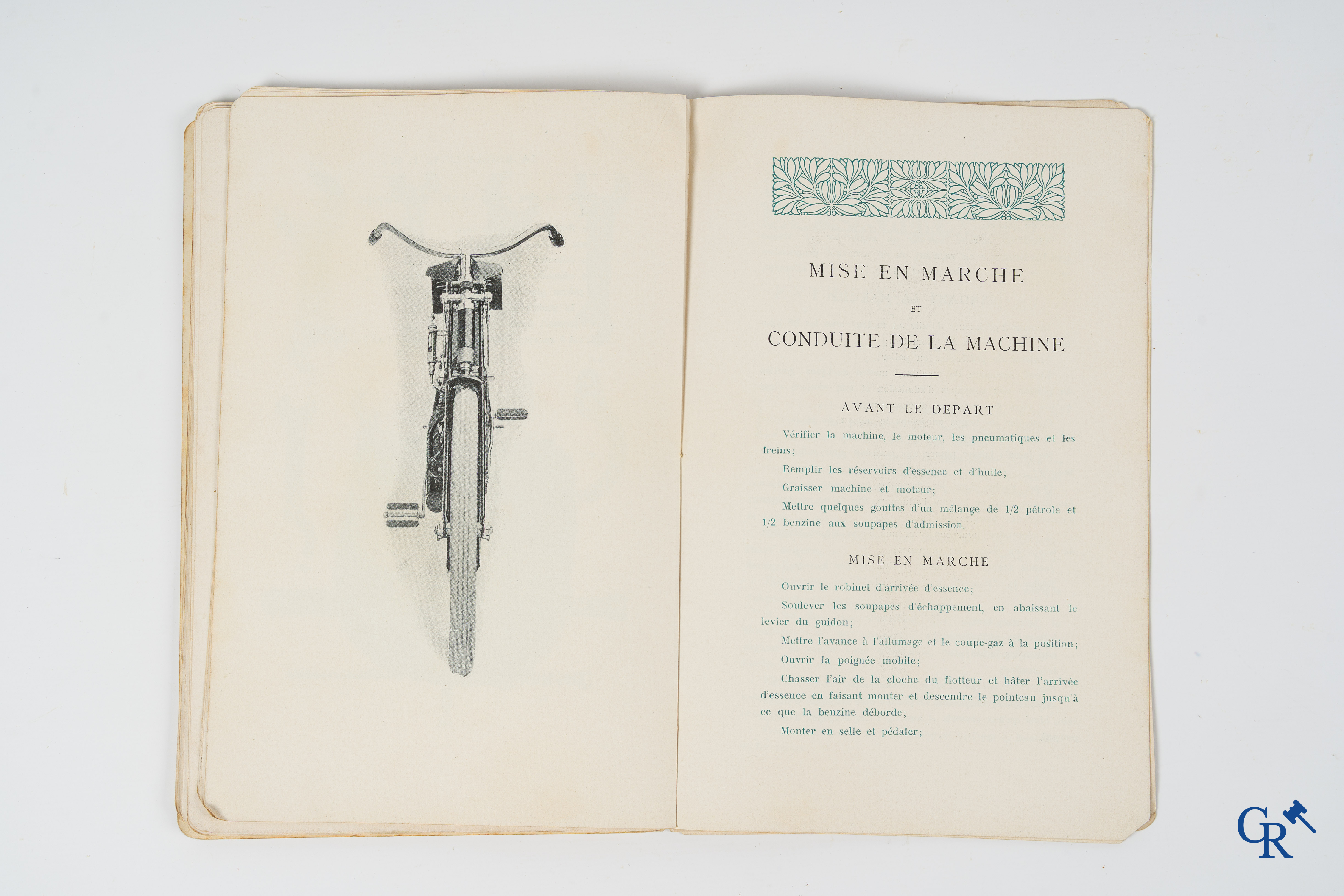 FN. Fabrique Nationale, Herstal-Liège. Original maintenance book for the 4 cylinder motorcycle F.N., model 1907.