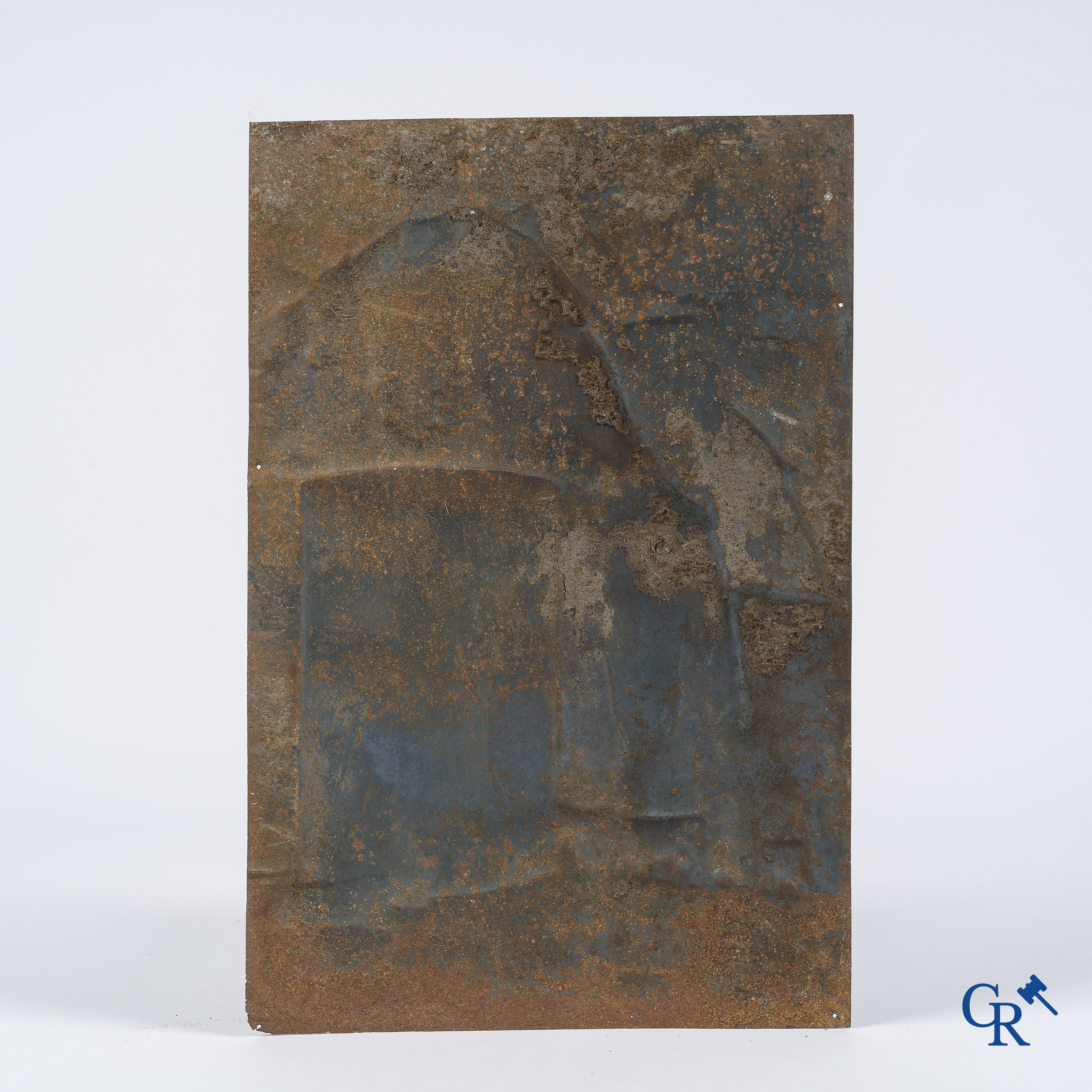 Gloria, Lait concentré. Rare advertising in printed tin with a Swiss mountain landscape. Circa 1920.