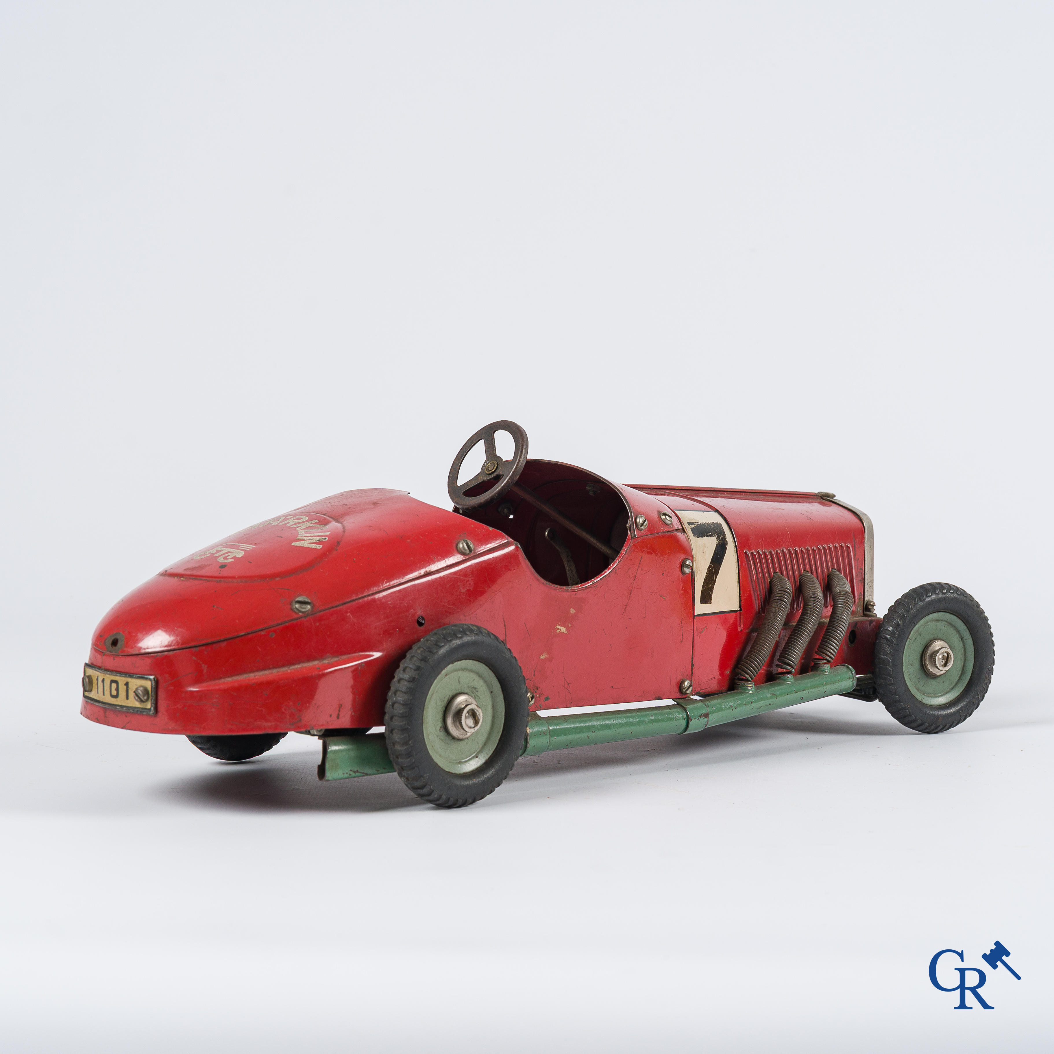 Märklin. Old toys. Original wind-up Mercedes model car in painted tin. 1930's.
