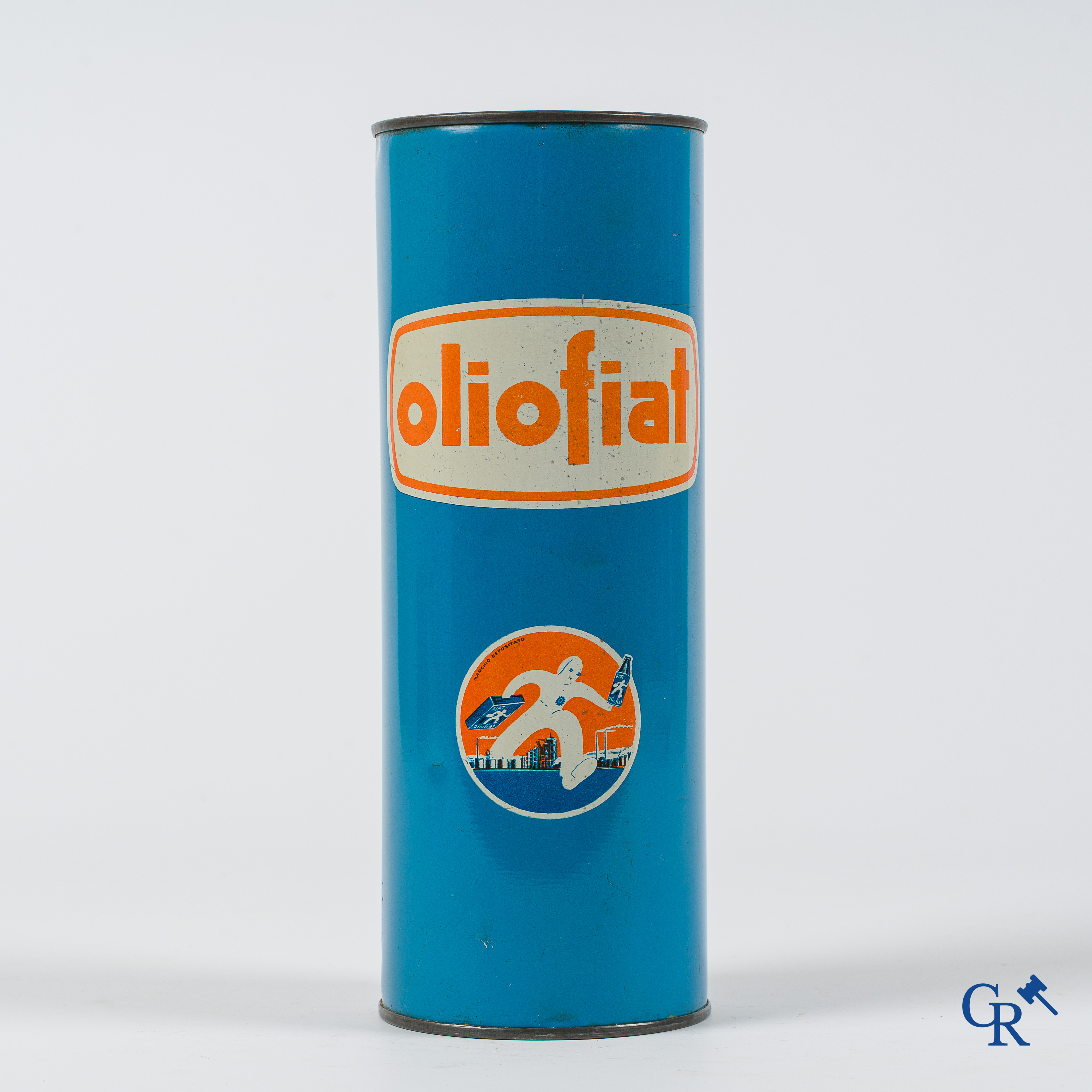 OlioFiat Turin. Oil can of the brand Fiat, department of lubricants for cars.