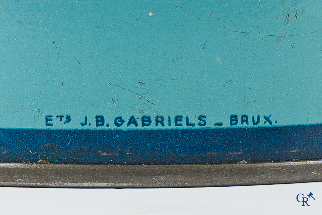 ARALUB. Aide Routière Automobile S.A. Olieblik 1L. Etc. J.B. Gabriels Bruxelles. 1940's.