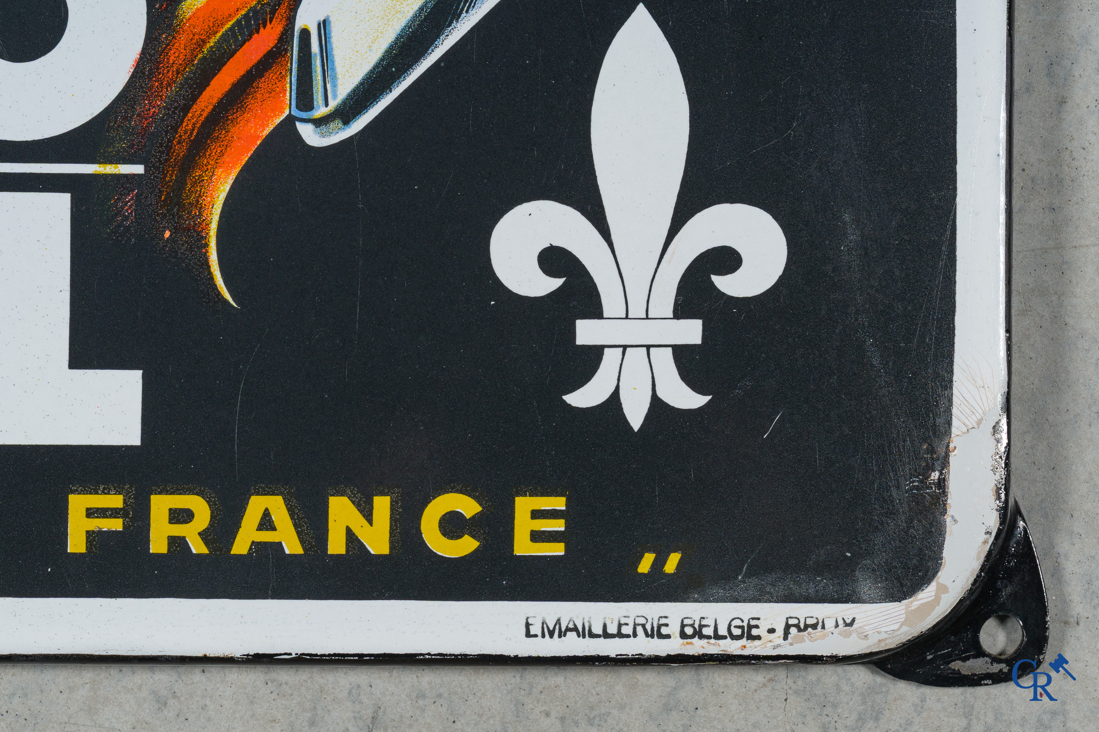Pronto Verdal. Type "Tour de France" Enamel advertising sign for the watches of Pronto Watch Co. Emaillerie Belge 1949.