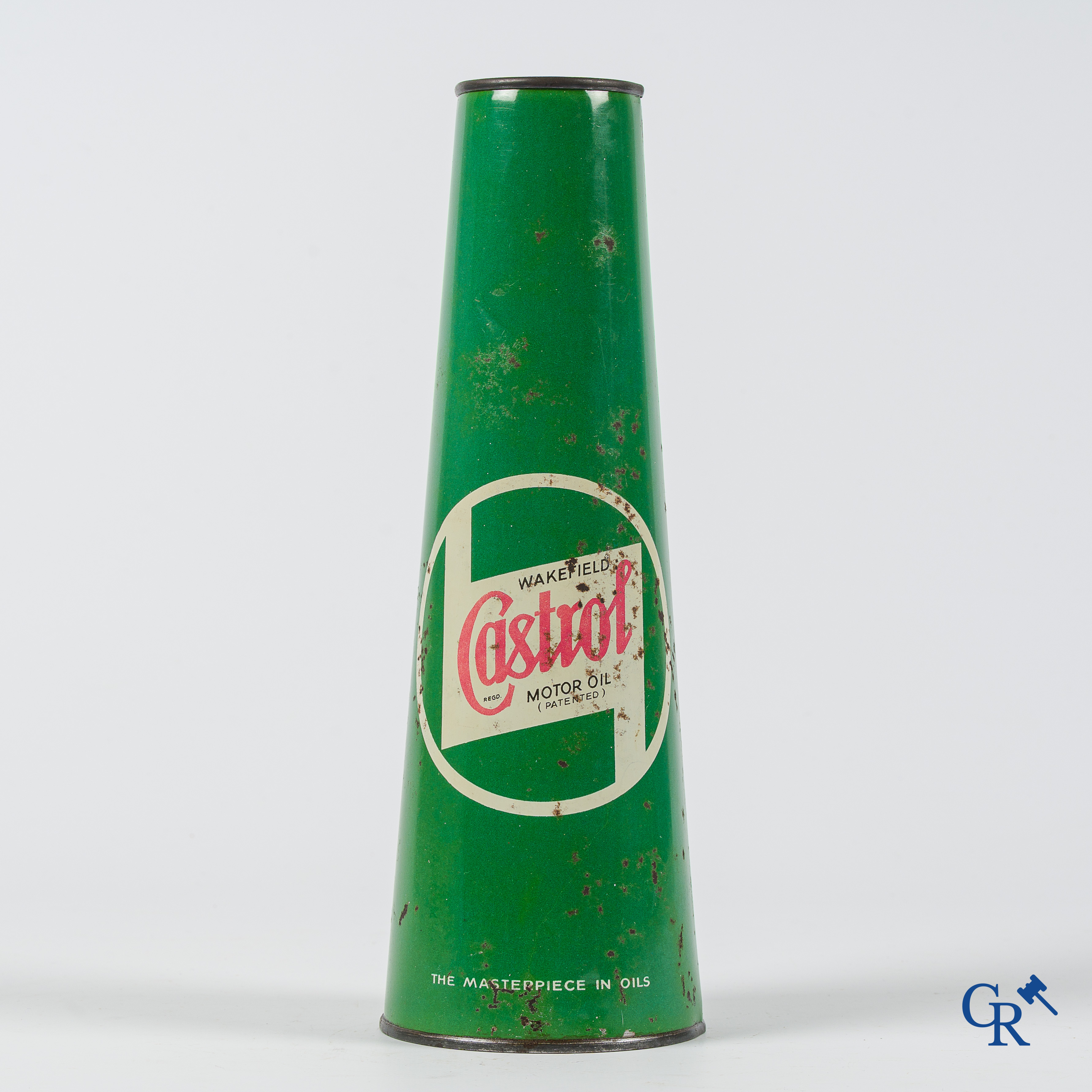 Castrol Motor Oil. Conical oil can 1 litre. The masterpiece in oils. 1940's.
