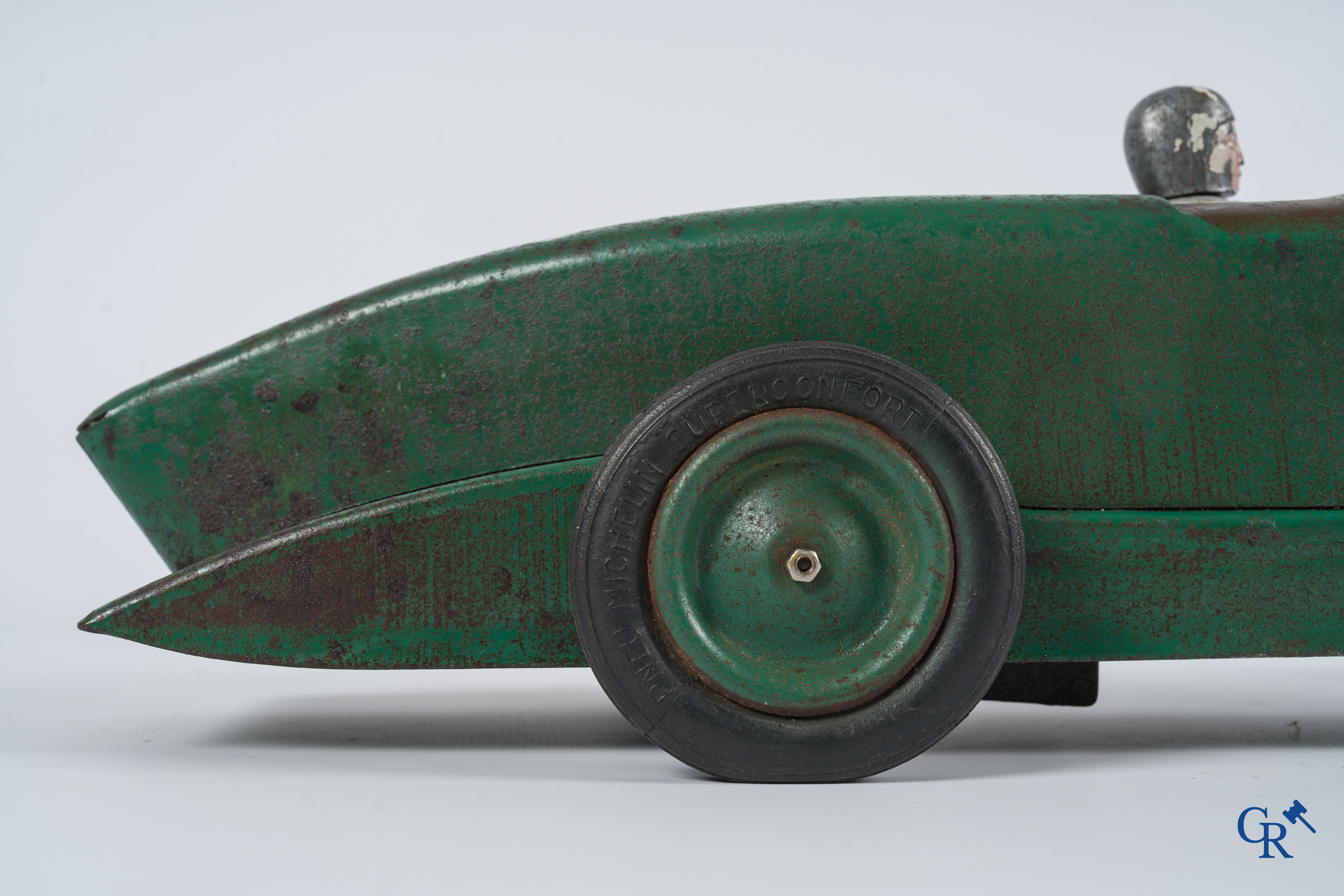 Old toys. Les Jouets Citroën, Made in France. Toy racing car in metal. 1930's.