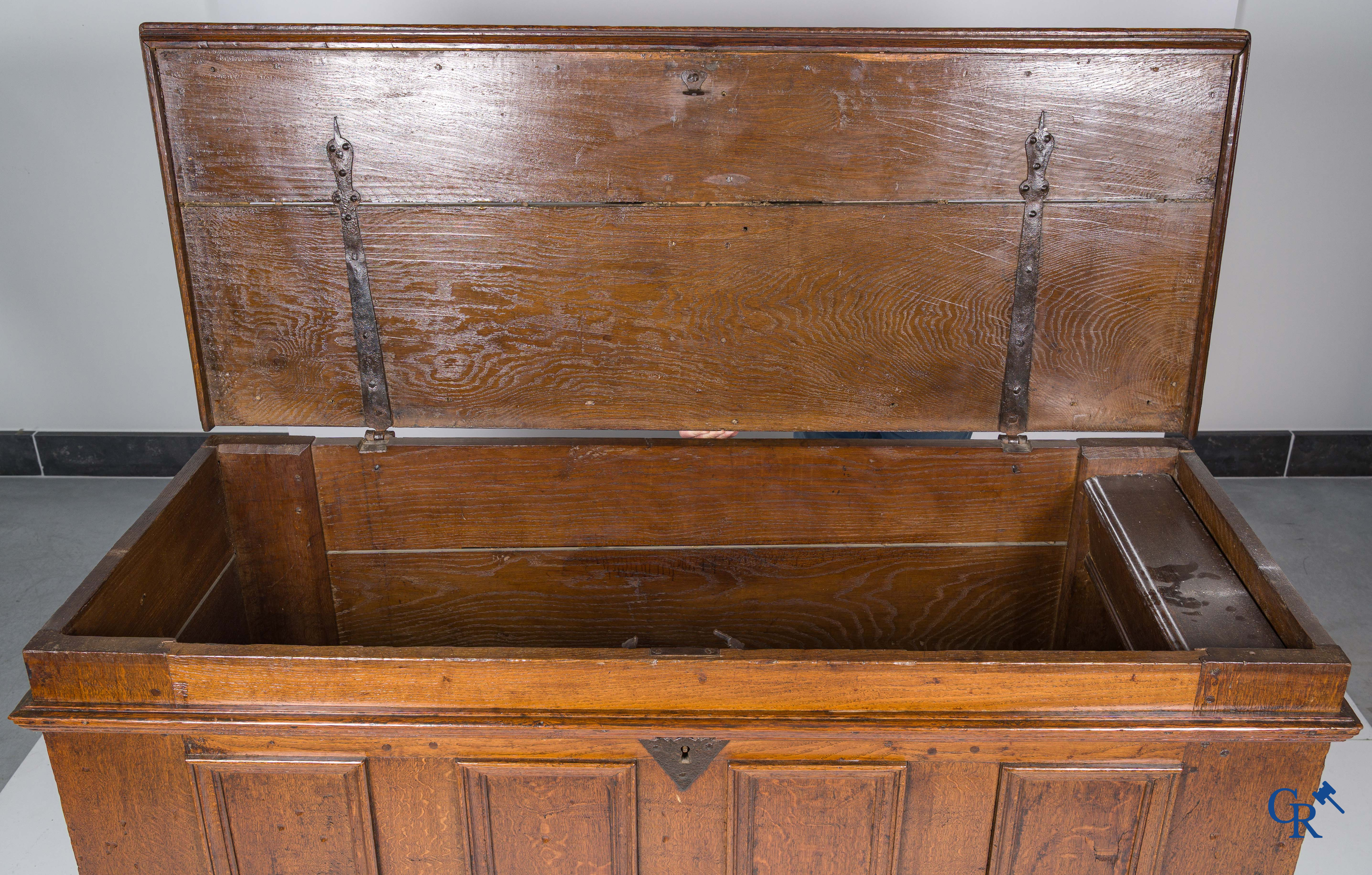 Oak trunk with original wrought iron lock work. Beautiful patina. 18th century.