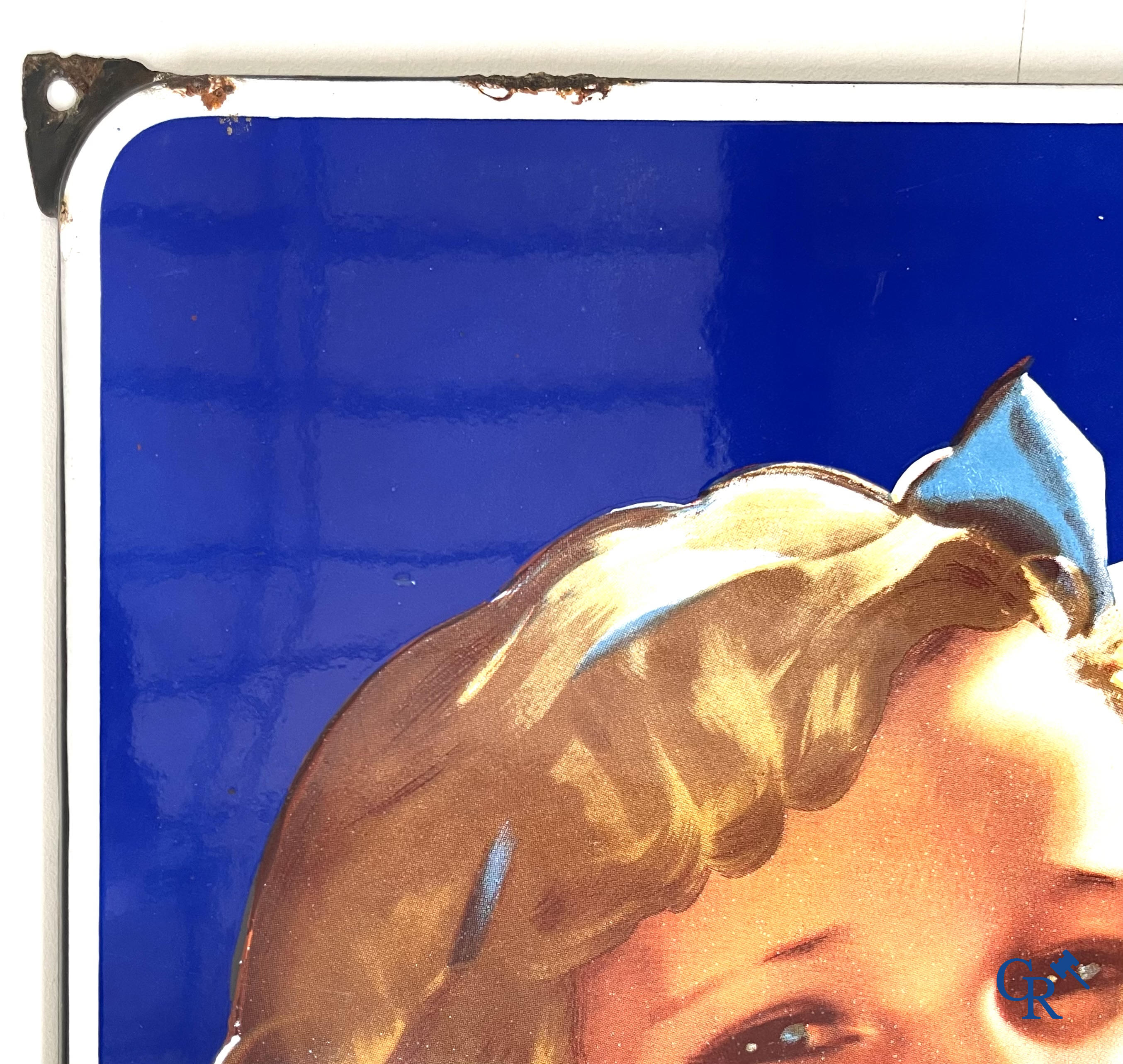 Solo, rend tout plus savoureux. Nice enamel advertising sign for Solo Margarine. Emaillerie Belge 1952.