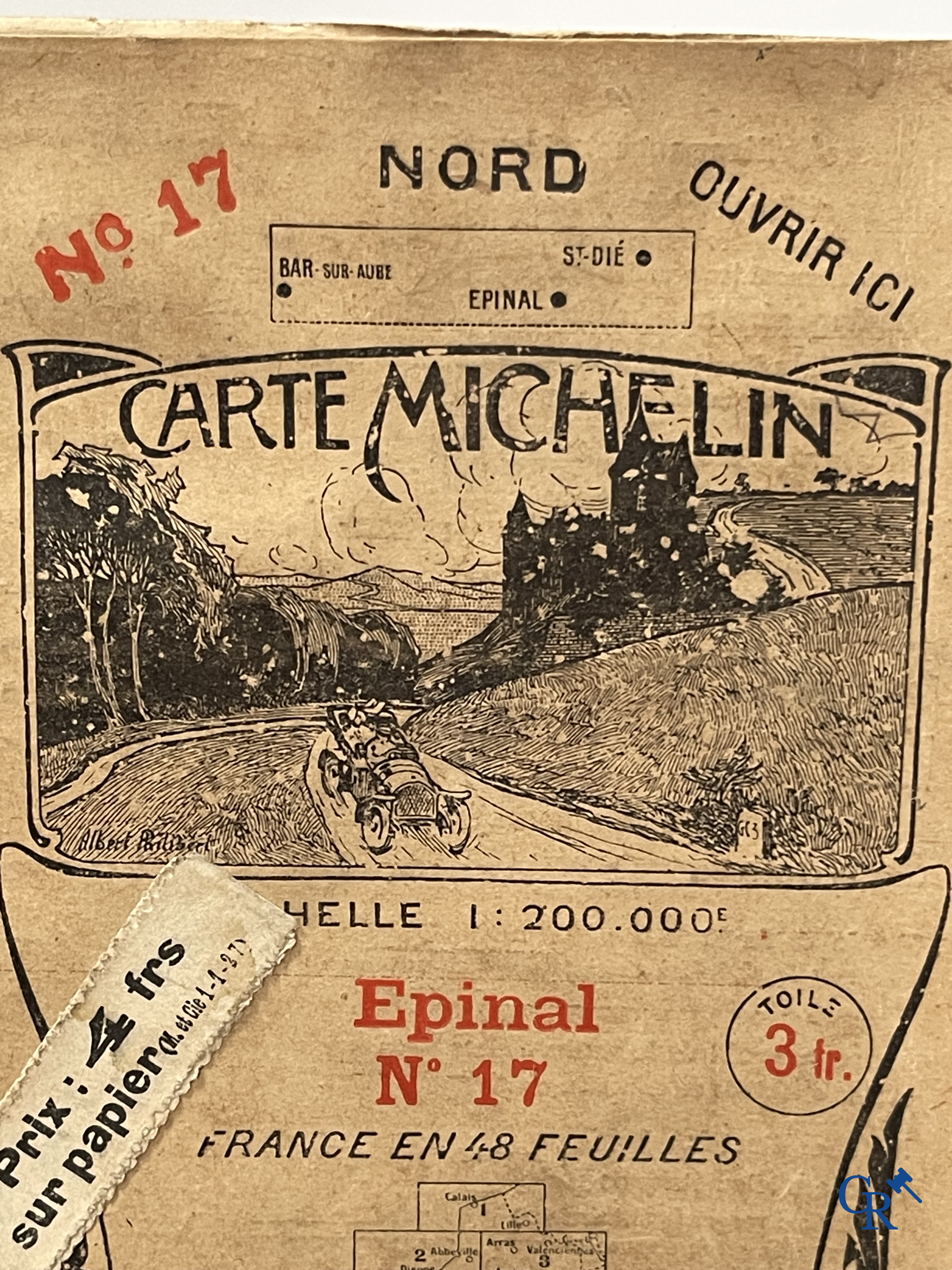 Michelin, an interesting lot with Michelin objects, mainly from the 1920's and 1930's.