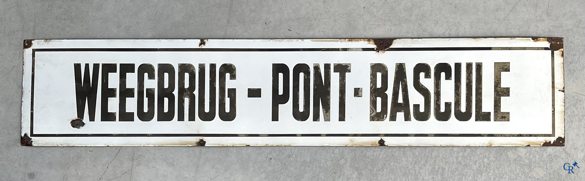 Emaille bord voor het aangeven van een weegbrug.
