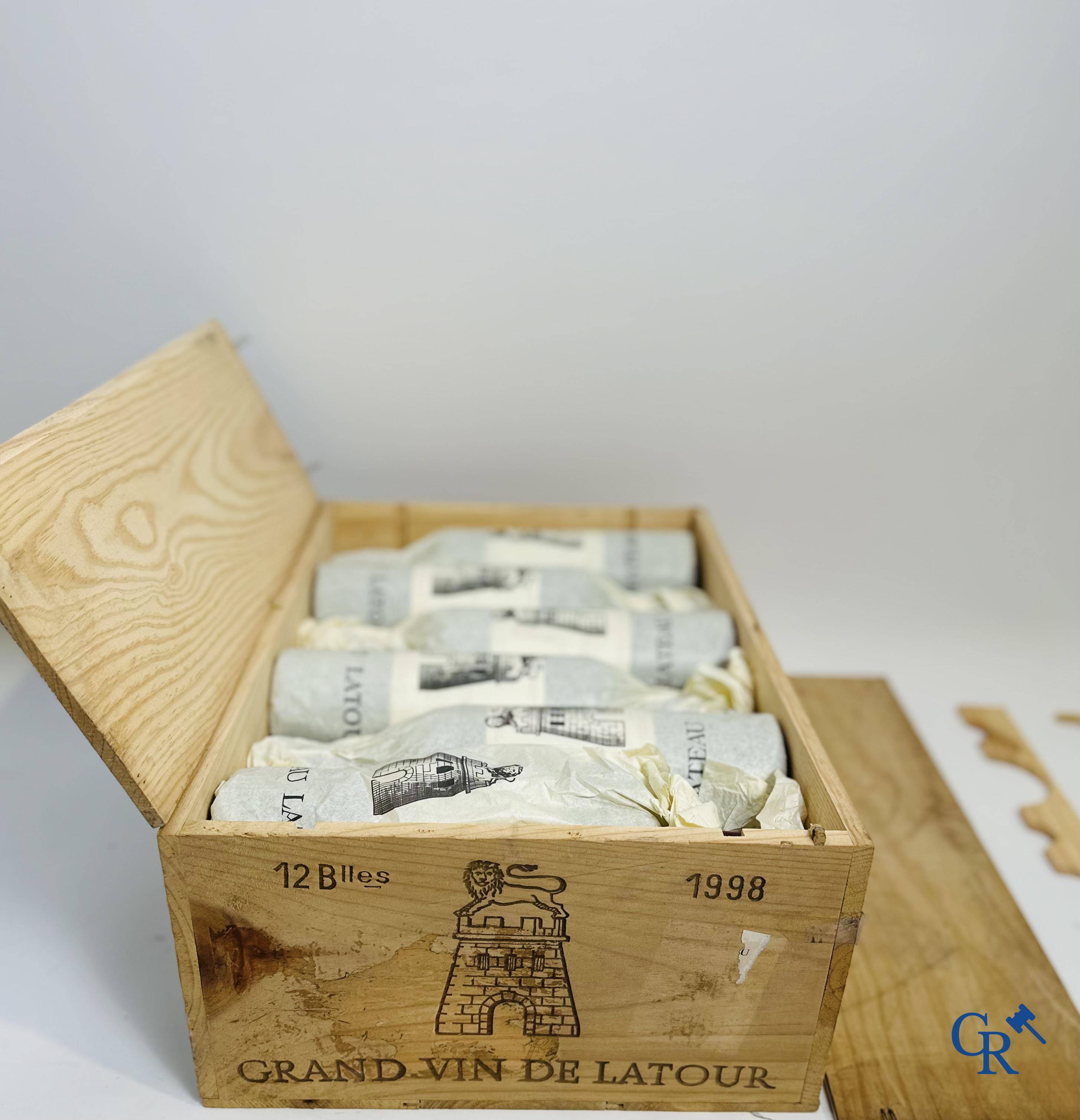 Wine - Bordeaux: Château Latour 1998, 0,75L. Rouge. 1er Grand Cru Classé. 12 bottles.
