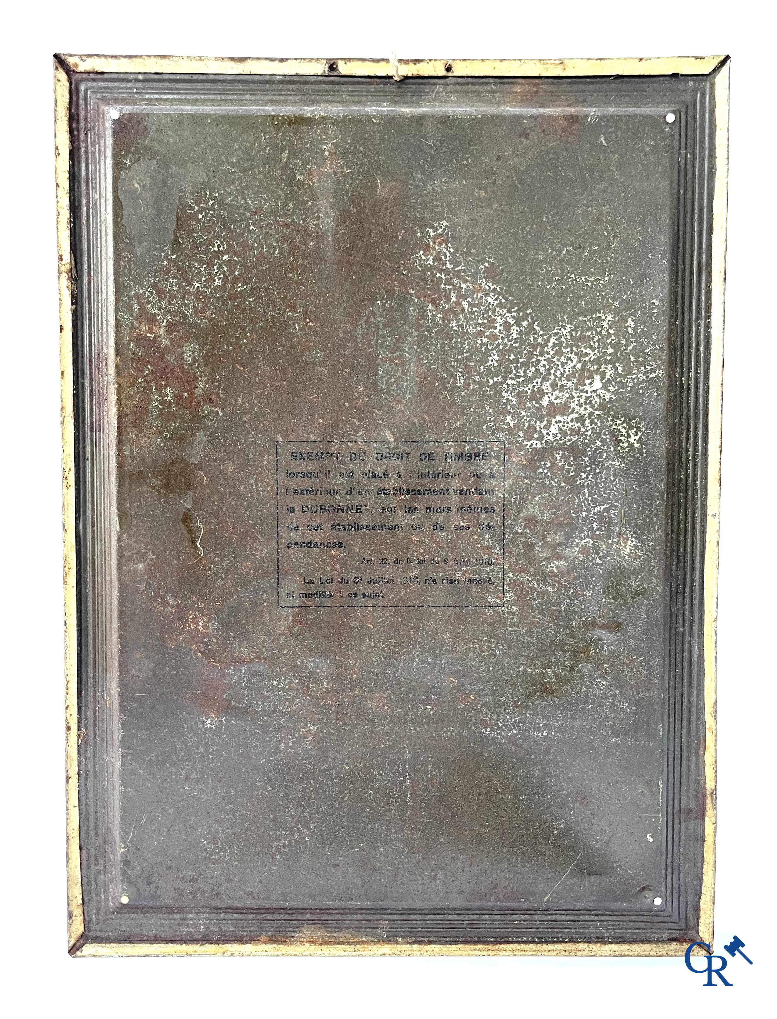 Dubonnet, Publicity printed on metal for Dubonnet, Vin Tonique au Quinquina. Imp. G. De Andreis & Cie. 1920's.