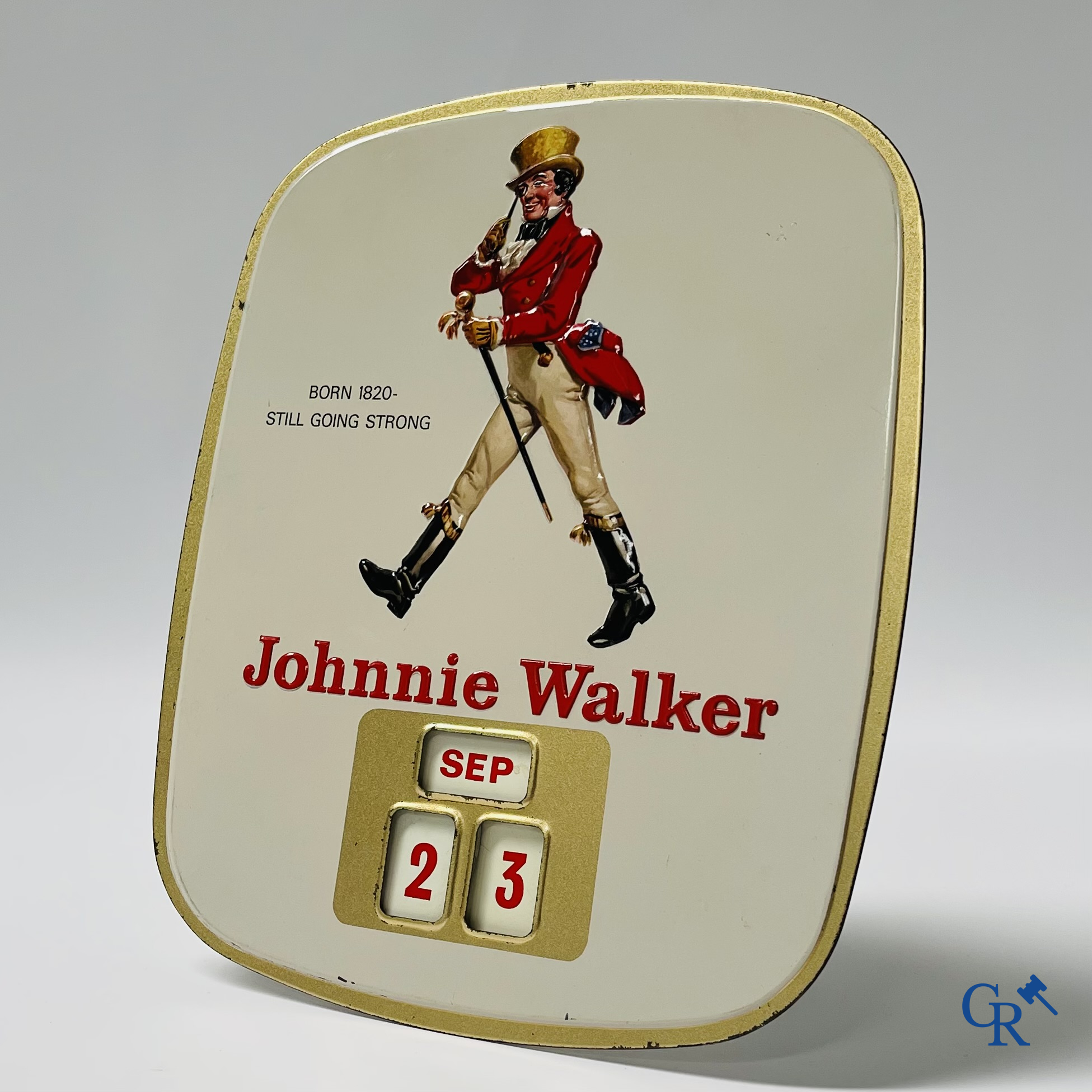 Johnnie Walker, un calendrier publicitaire en tôle lithographiée. Années '50.