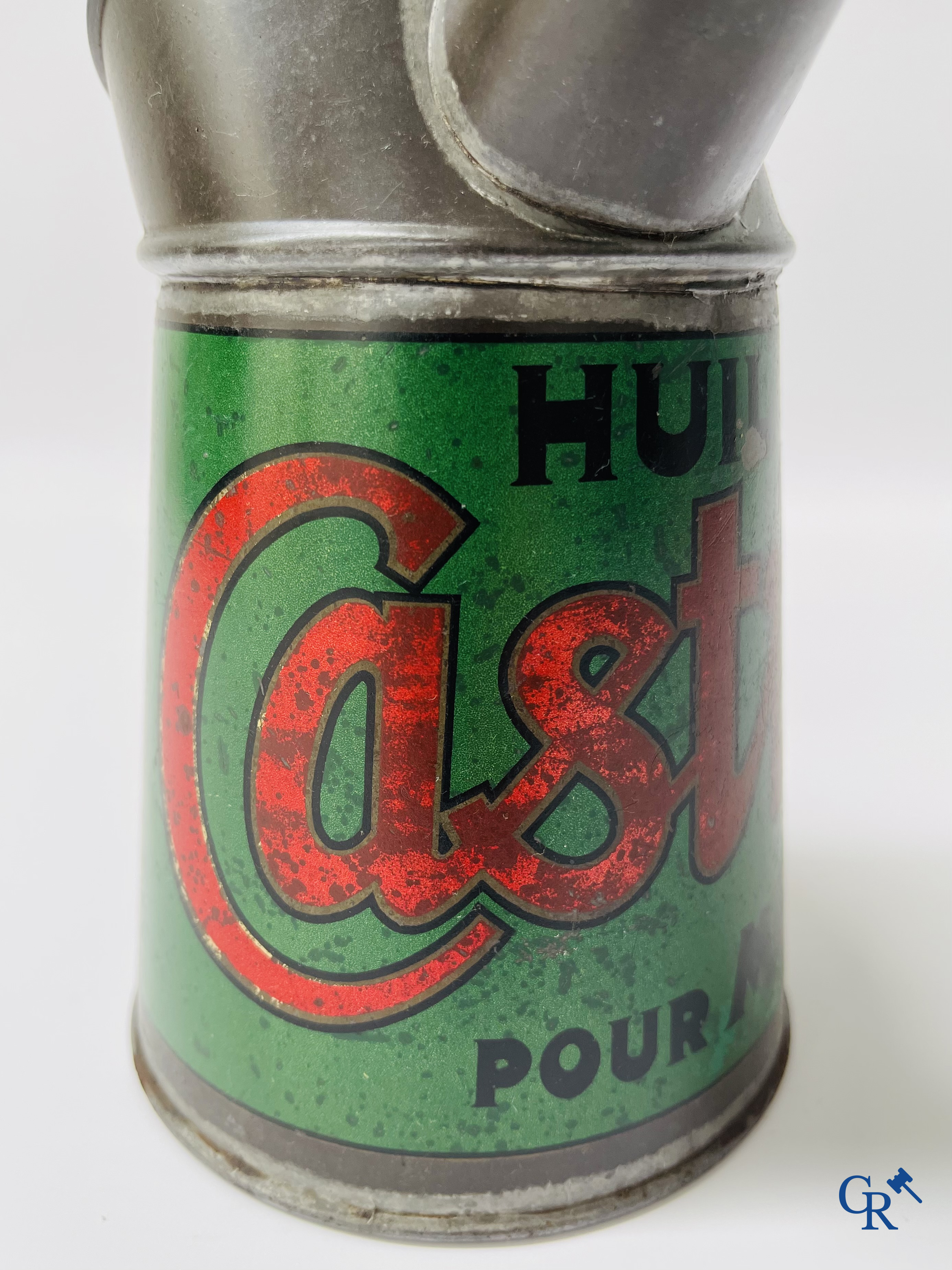 Castrol, Huile pour moteurs, 1920's motor oil spouted jug for the engine oil brand Castrol.
