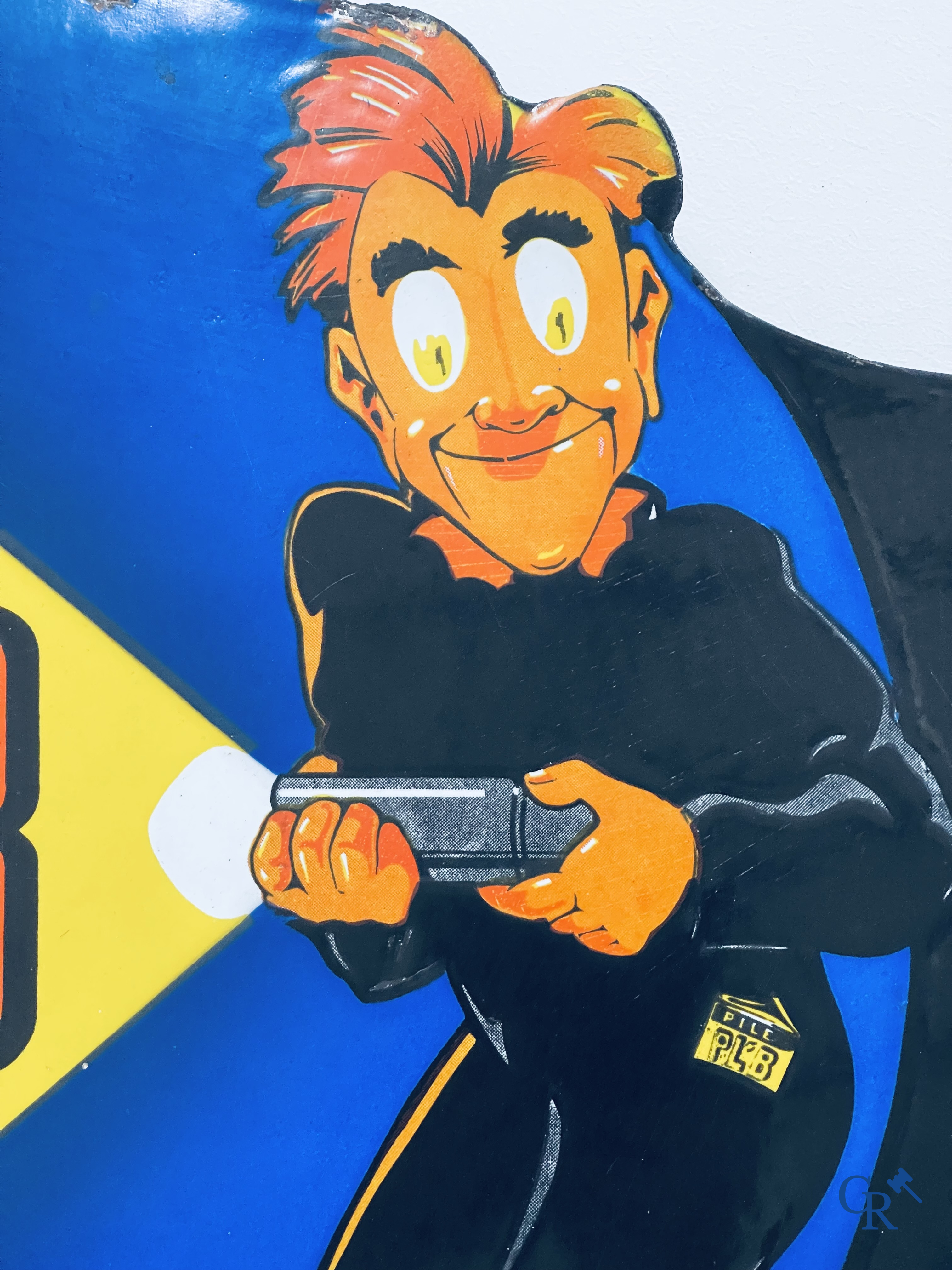 Pile PLB Vélos. Plaque émaillée publicitaire double face pour batteries de vélo PLB. Emailgraph. Bruxelles, 1940.