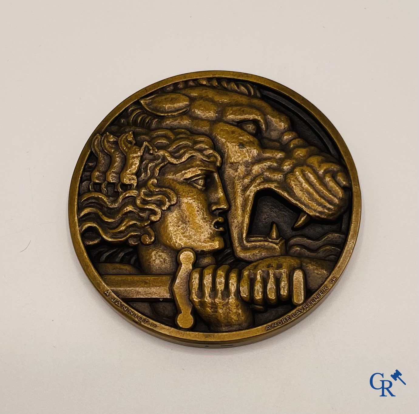 Medal: Alfred Auguste Janniot sculptor - André Lavillier engraver . Aux enfants de Nice morts pour la France.