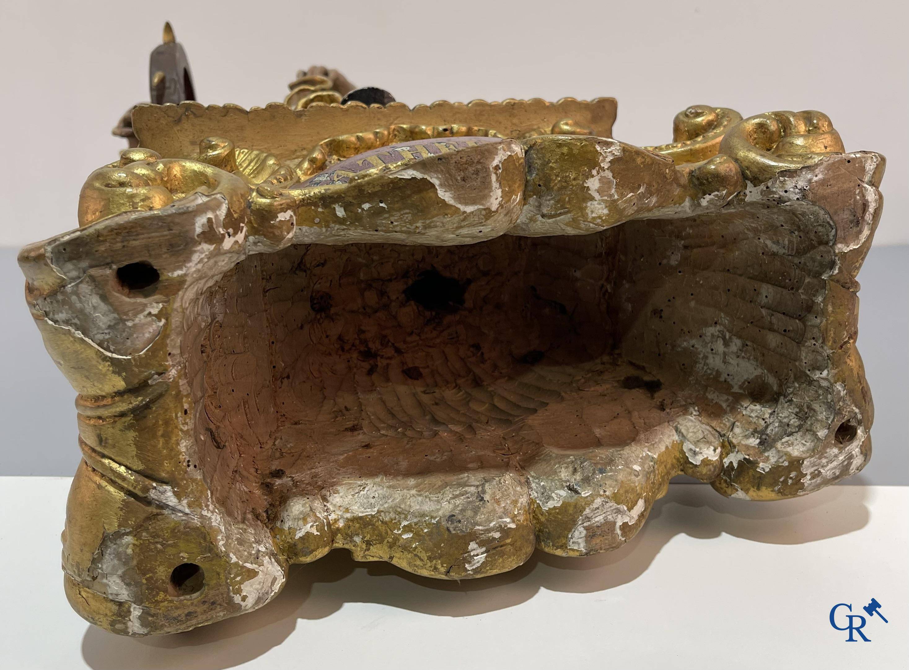 Religious objects, a finely carved and polychrome wooden statue of Saint Catherine in Baroque style. 18th century.