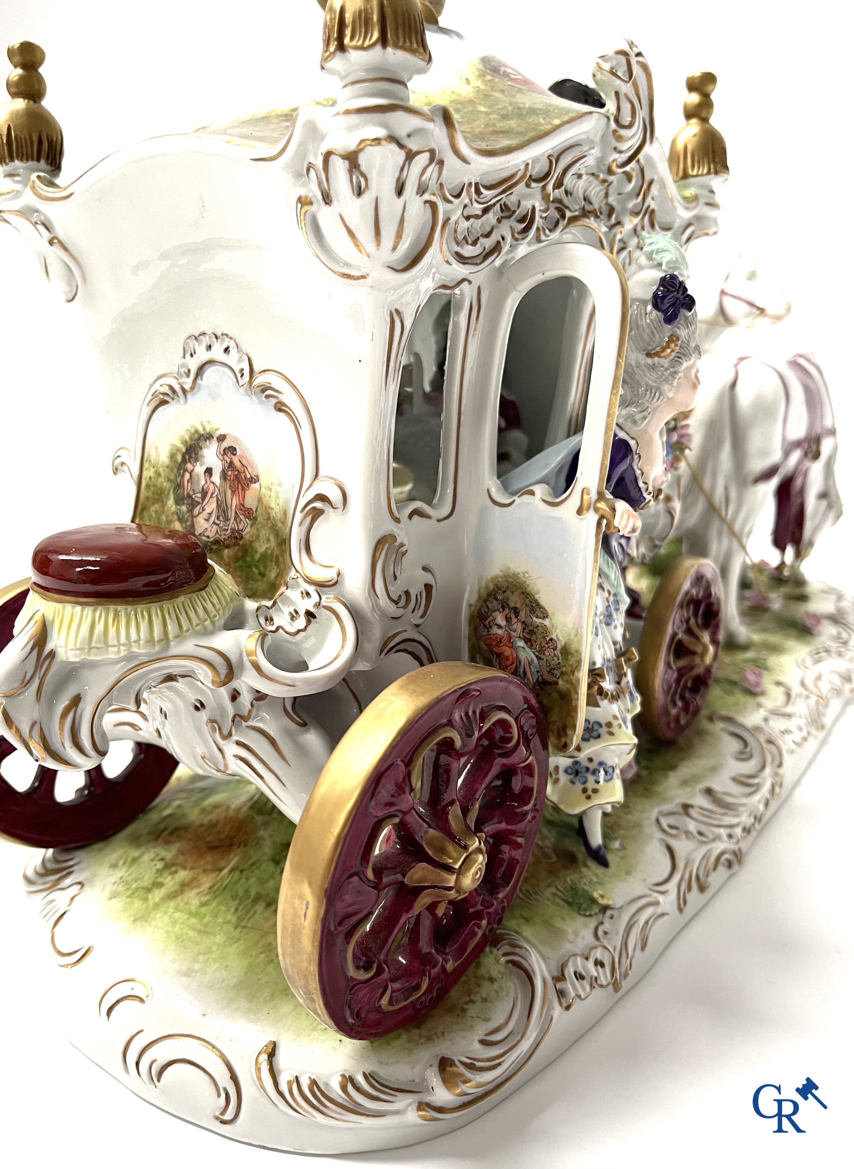 European porcelain. A large horse carriage in Saxon porcelain. Marked.
