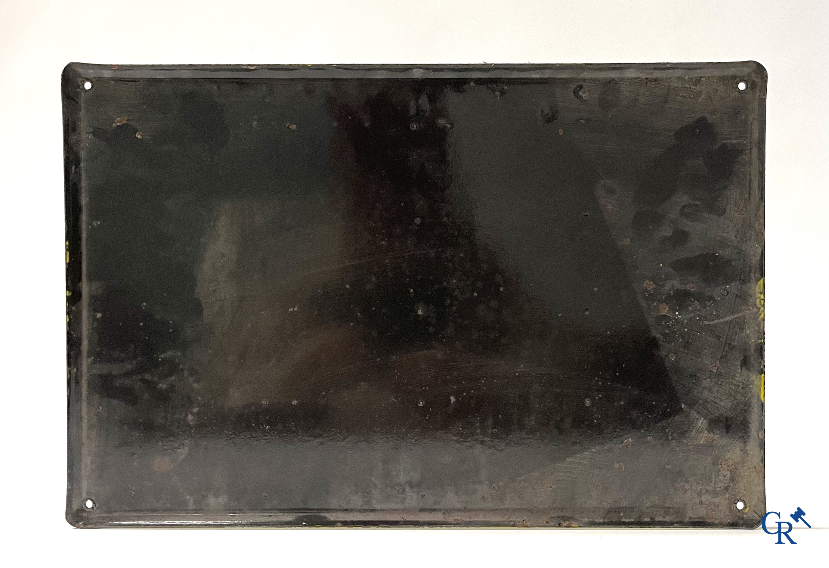 Plaque emaillée publicitaire pour les bières d'Omer Vanderghinste à Courtrai. Bock-Triple-Stout. Emaillerie Koekelberg 1933.