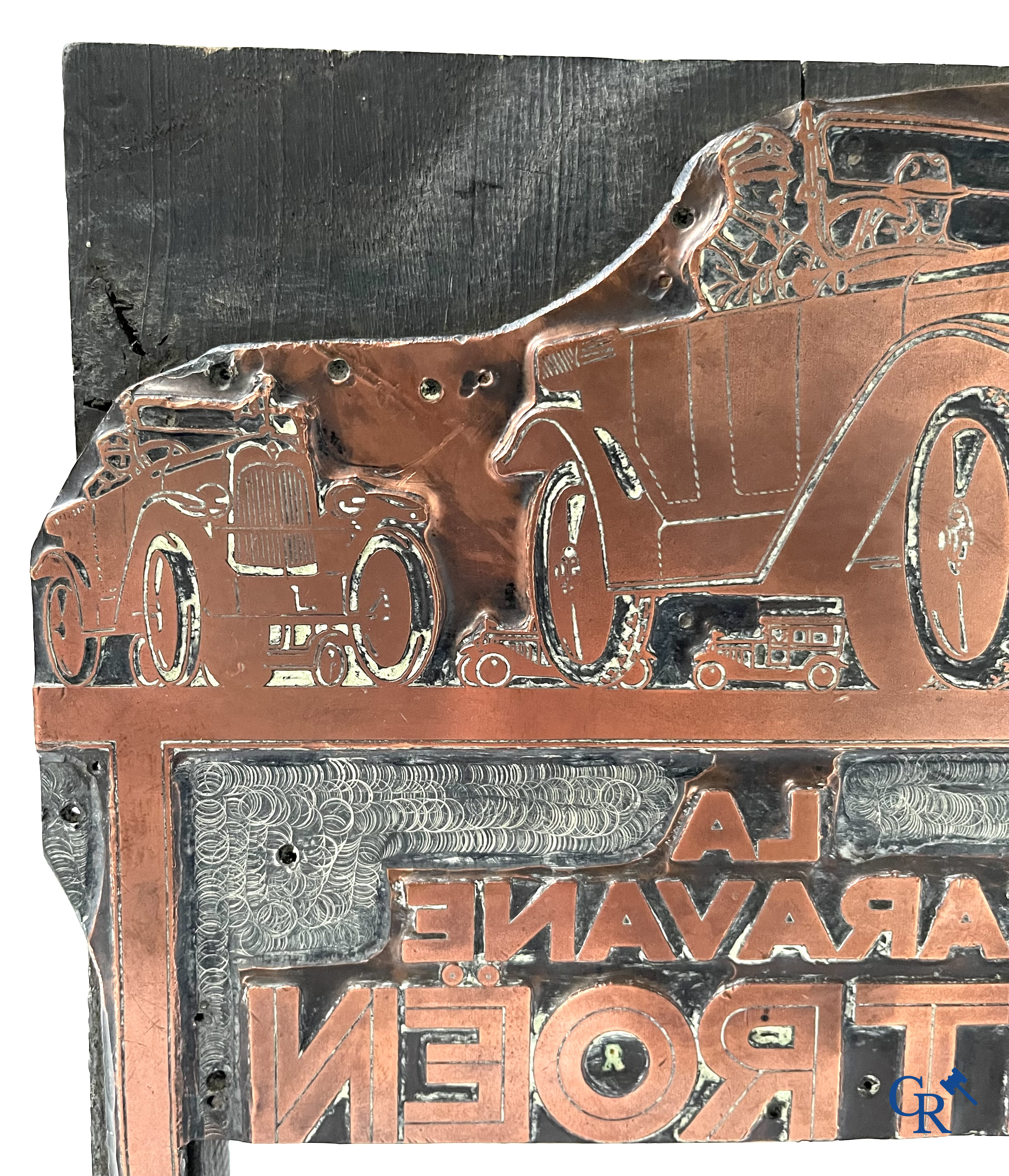 La Caravanne Citroën. Een etsplaat voor de expedities van de jaren '20 en '30 georganiseerd door André Citroën.