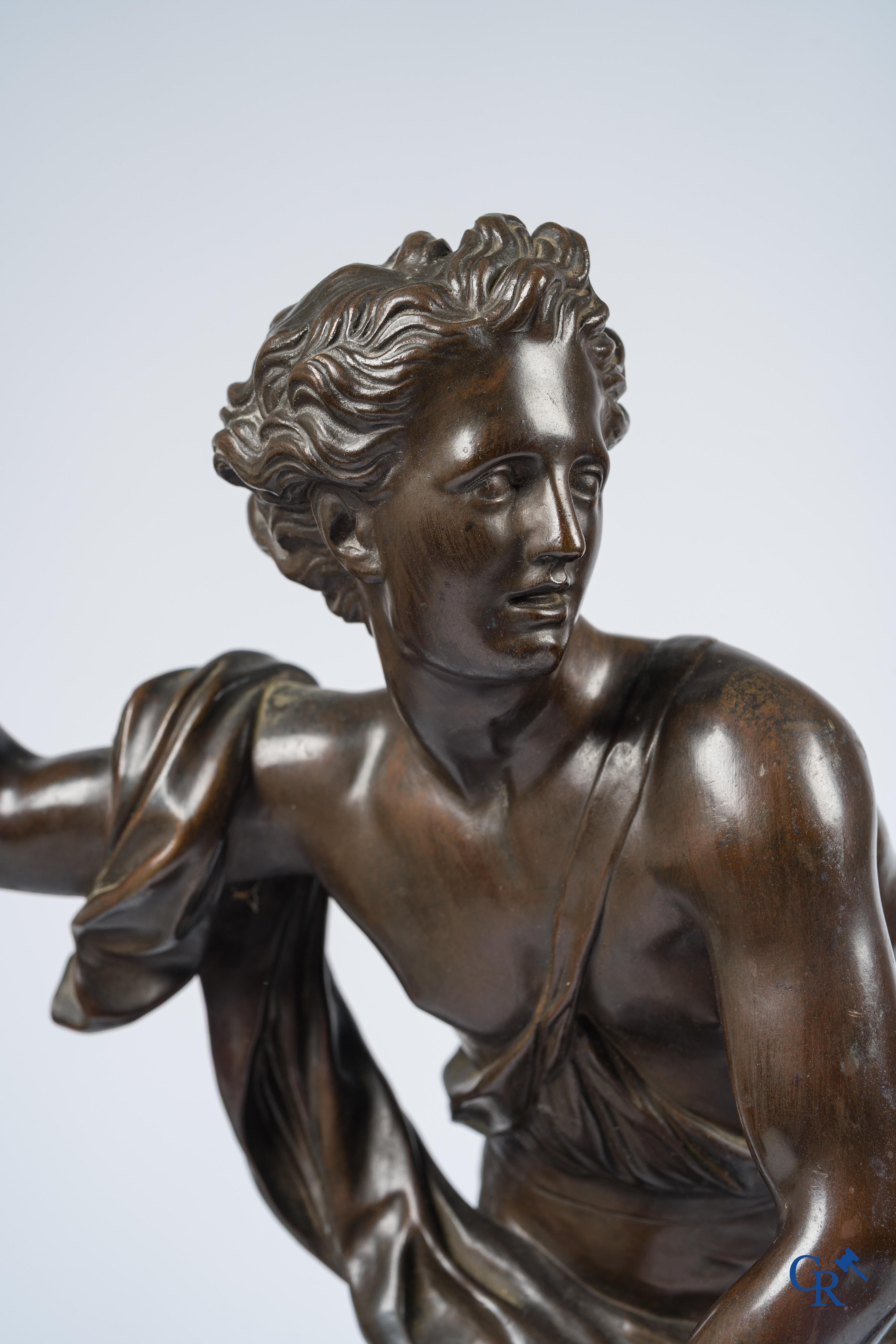 Pierre Lepautre and Guillaume Ier Coustou (after). Atalante and Hippomène. Imposing pair of bronze statues, circa 1880.