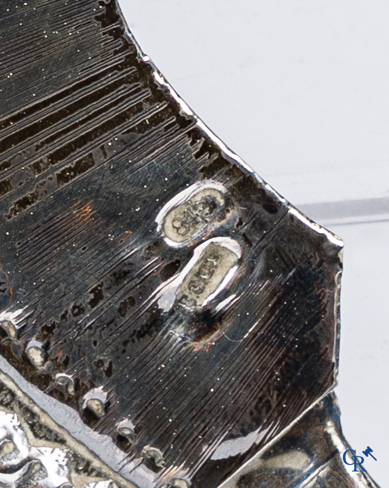 Icône, icône russe avec une représentation de Saint-Nicolas. Oklad en argent 875°/00. Daté 1895.