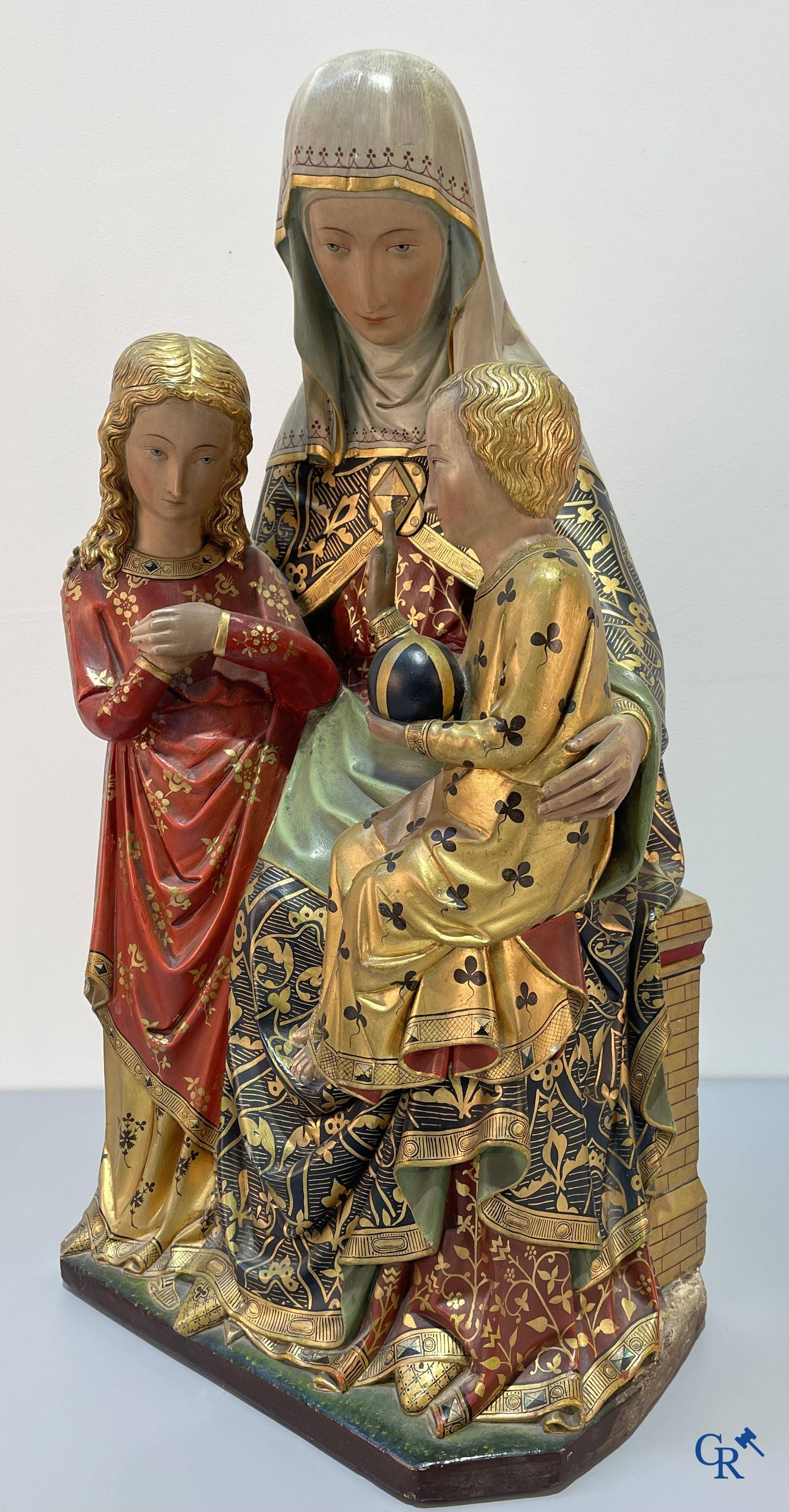Religious objects, representation of Sint Barbara and Sint Anna ten Drieën in original polychromy. Late 19th century.