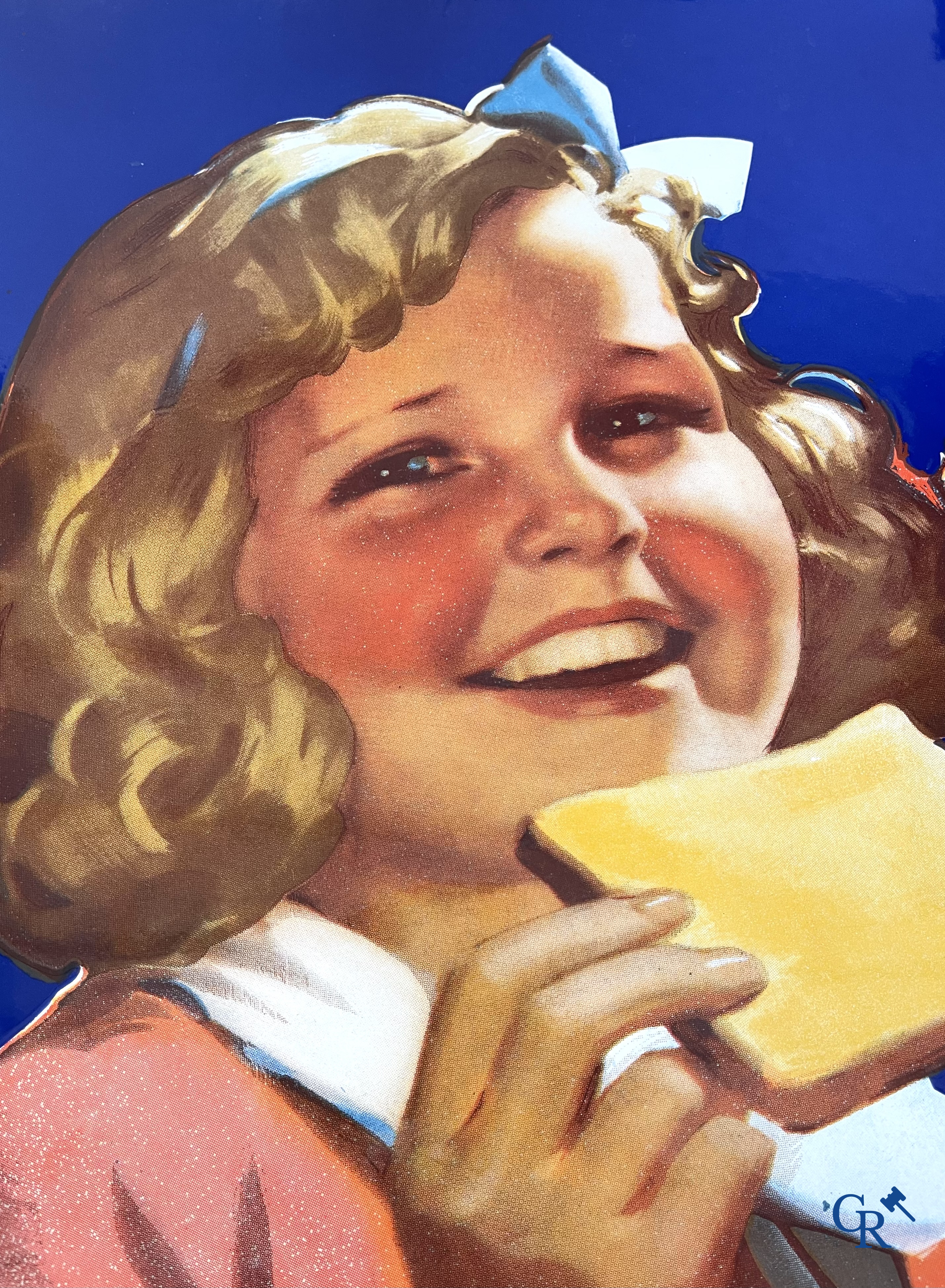 Solo, rend tout plus savoureux. Nice enamel advertising sign for Solo Margarine. Emaillerie Belge 1952.