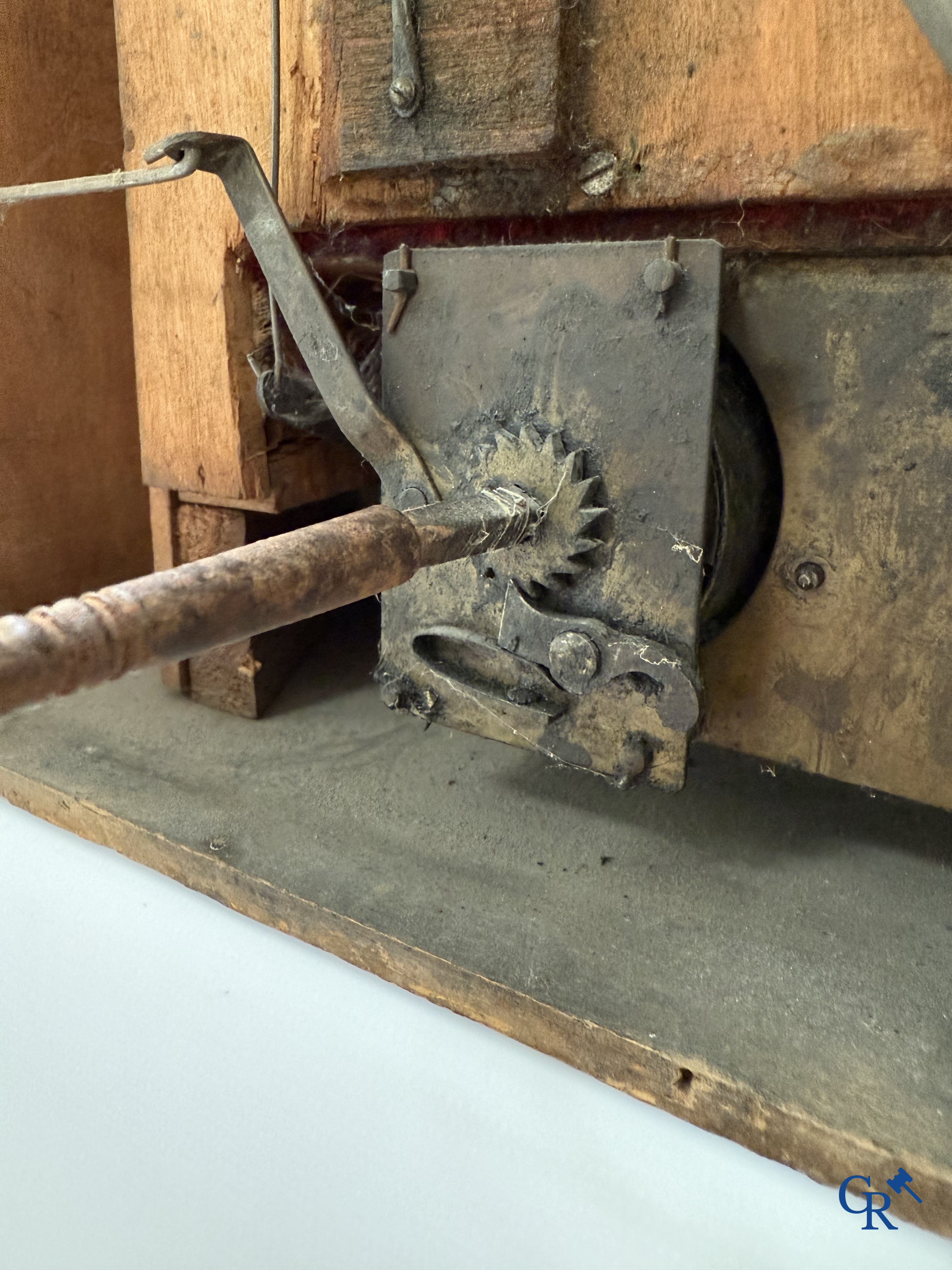 Phalibois, zeldzaam mechanisch geanimeerd diorama met jonglerende acrobaat. Frankrijk circa 1875.