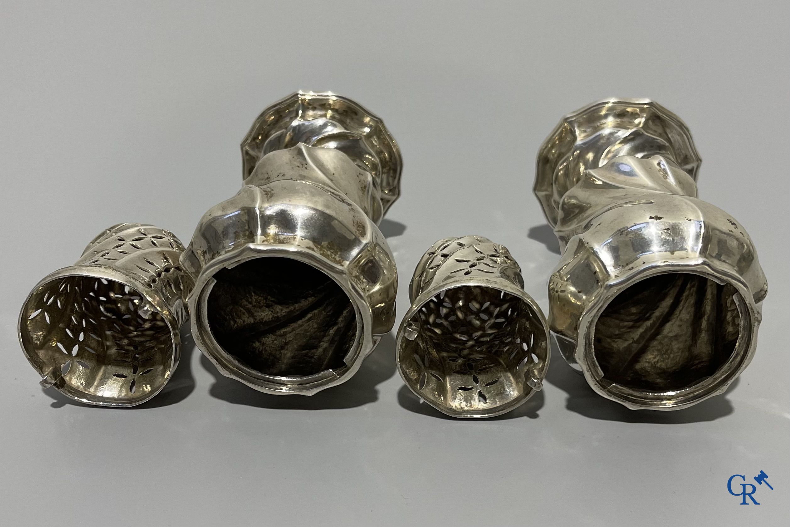 Silver, 2 "sucriers à poudre" in silver. 18th century. Most probably Liège circa 1750-1760. No hall marks visible.