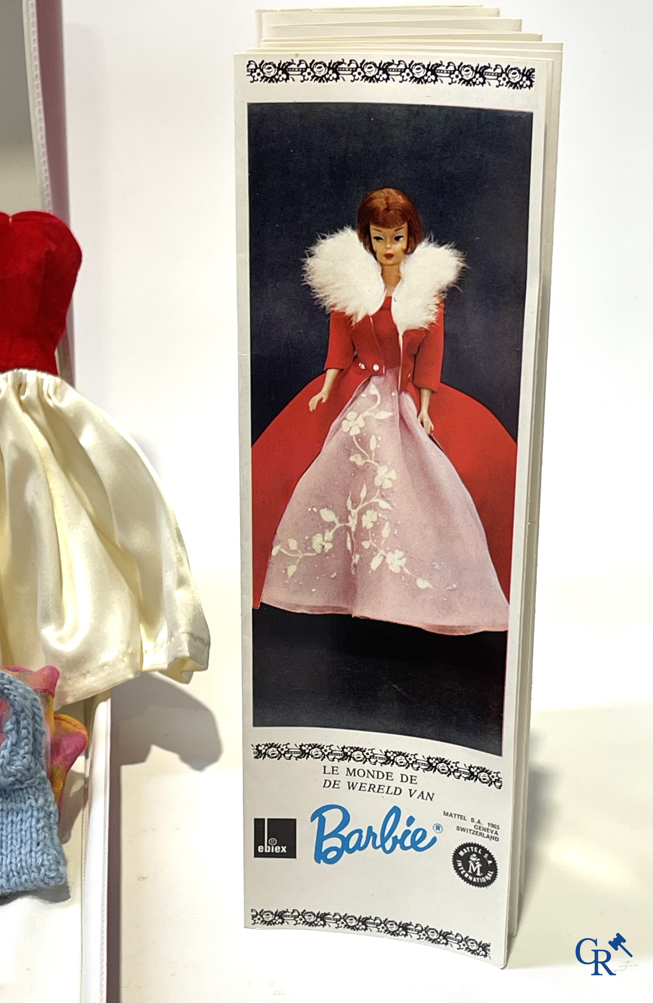 Vieux jouets. Mattel, un beau lot de poupées et attributs. Barbie, Ricky, Skipper, Ken, etc. Années 1960 et plus tard.