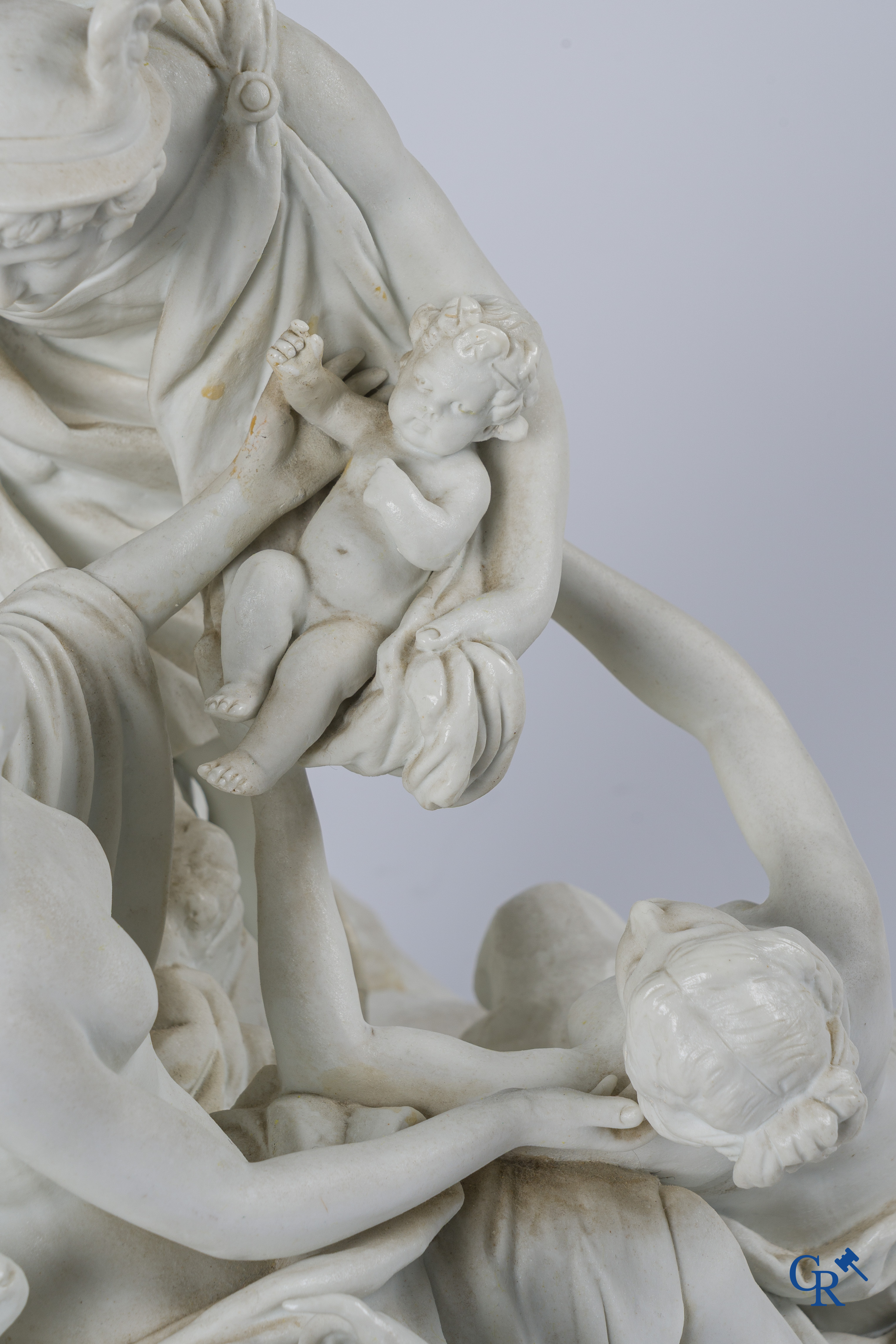 Sèvres, La Naissance de Bacchus. Grand groupe en biscuit blanc sur un socle en bronze. Fin du XVIIIe, début du XIXe siècle.