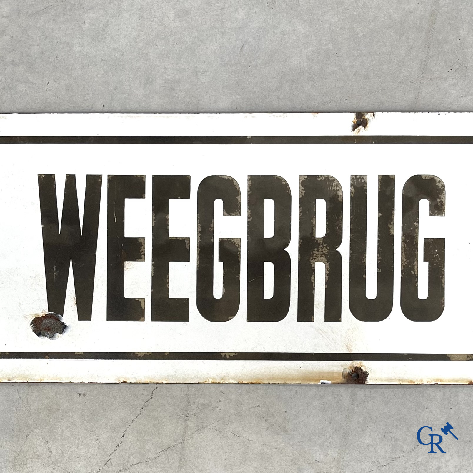 Emaille bord voor het aangeven van een weegbrug.
