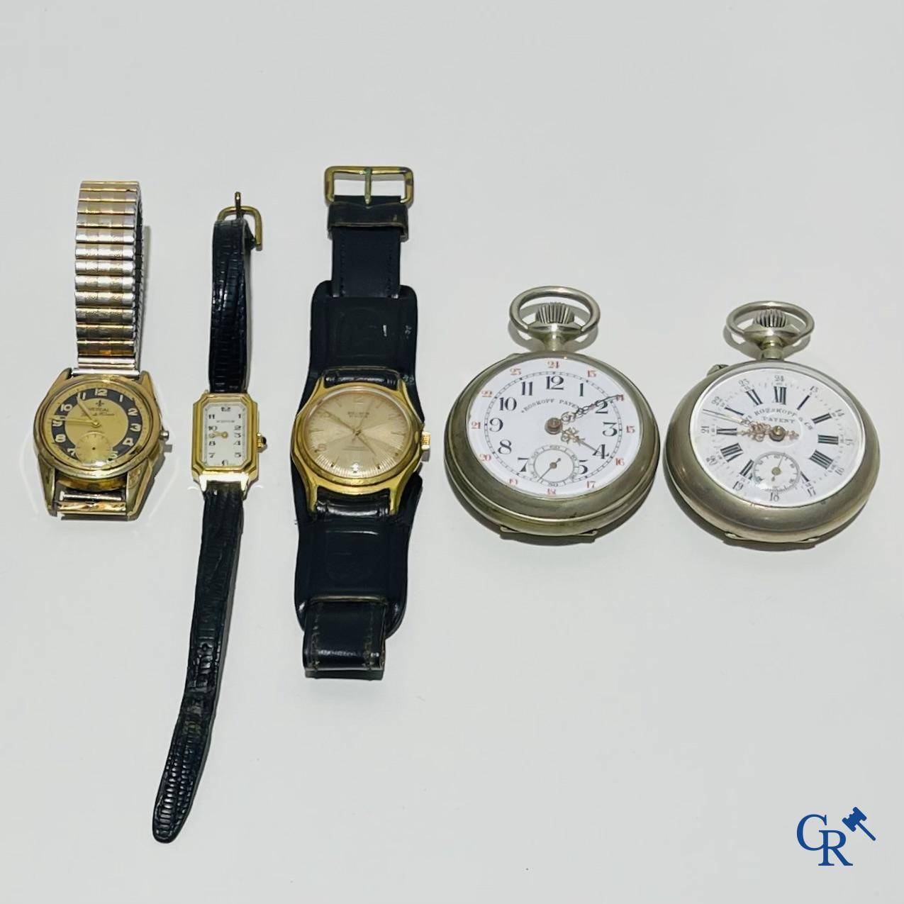 Watches, a lot of 3 wristwatches including Verdal, Type Tour de France and 2 pocket watches Roskopf.