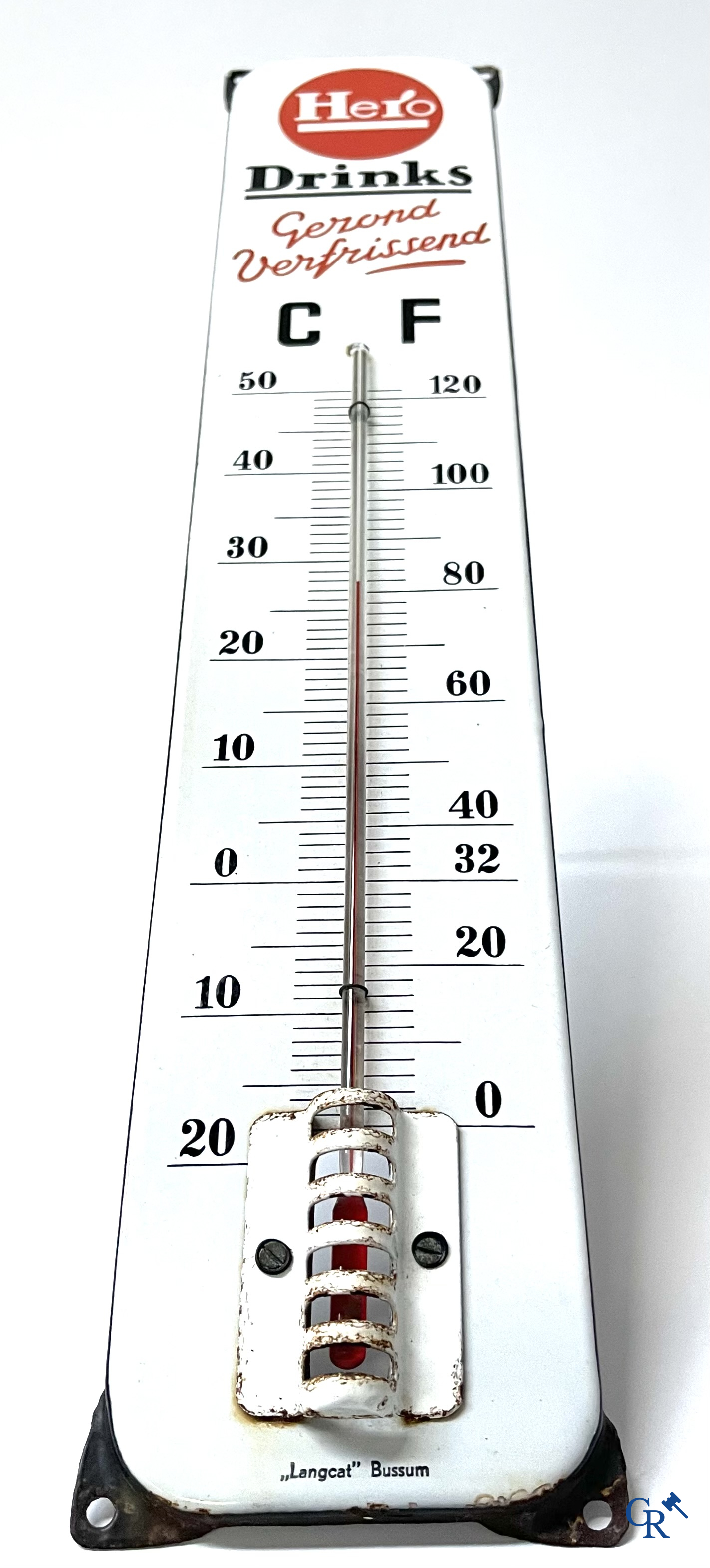 Hero Drinks, "Healthy Refreshing" Enamel advertsing sign with thermometer for Hero Drinks. Langcat Bussum.