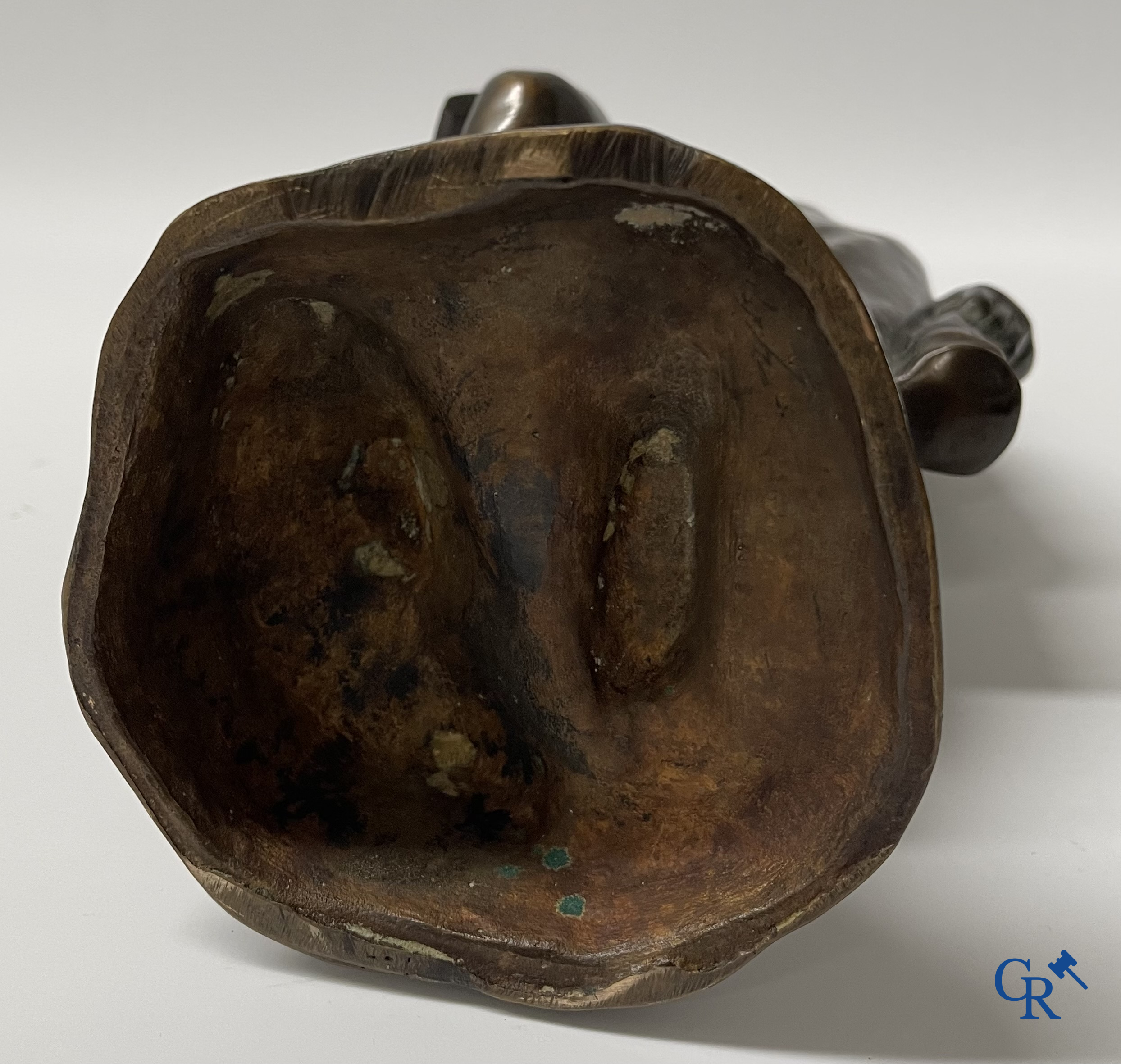 Constantin Emile Meunier (1831-1905) (after) A pair of bronze statues with brown patina, "Le Mineur" and "Le débardeur".