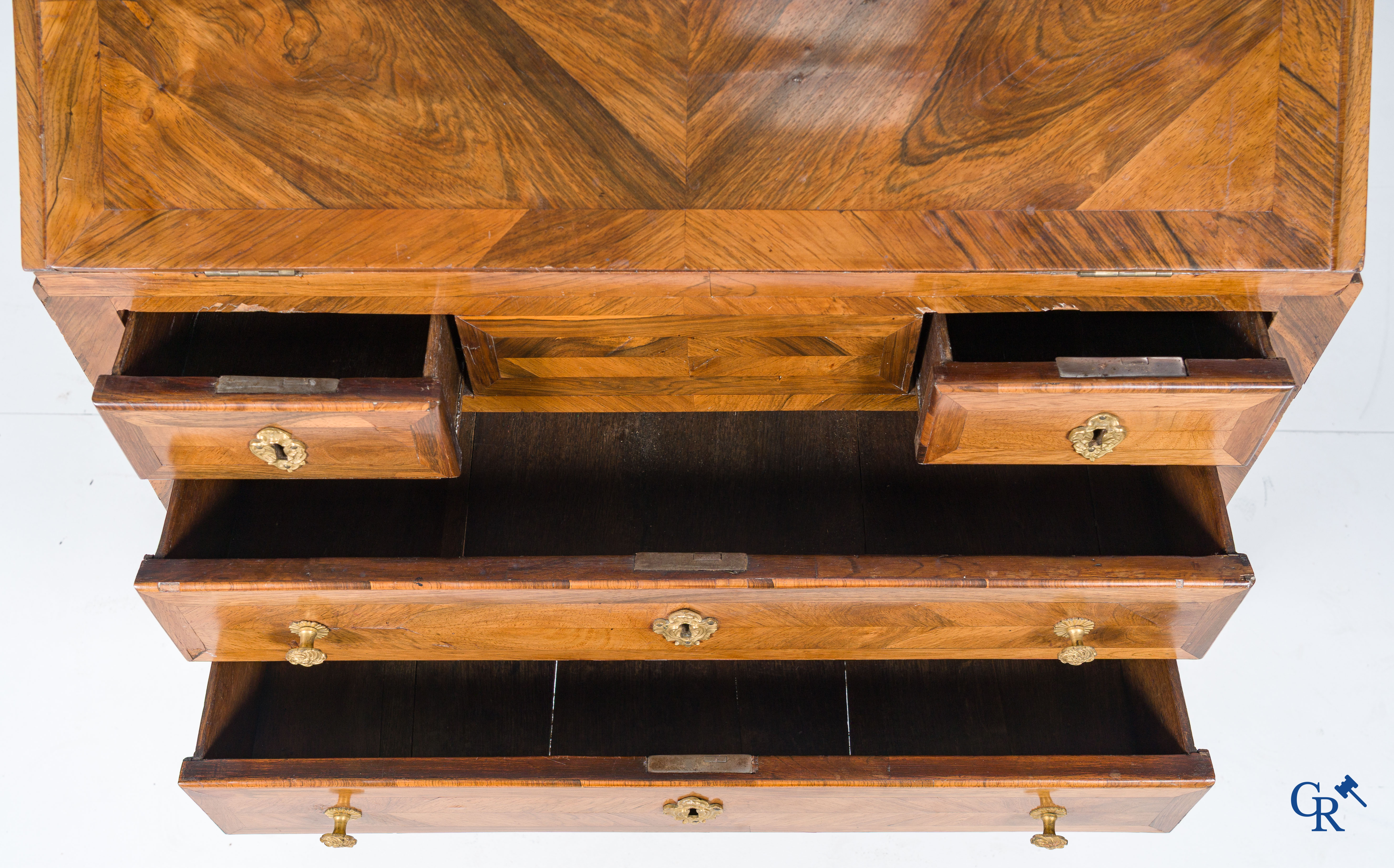 Louis XV period. A so-called "Bureau de pente" in rosewood veneer and marquetry. 18th century.