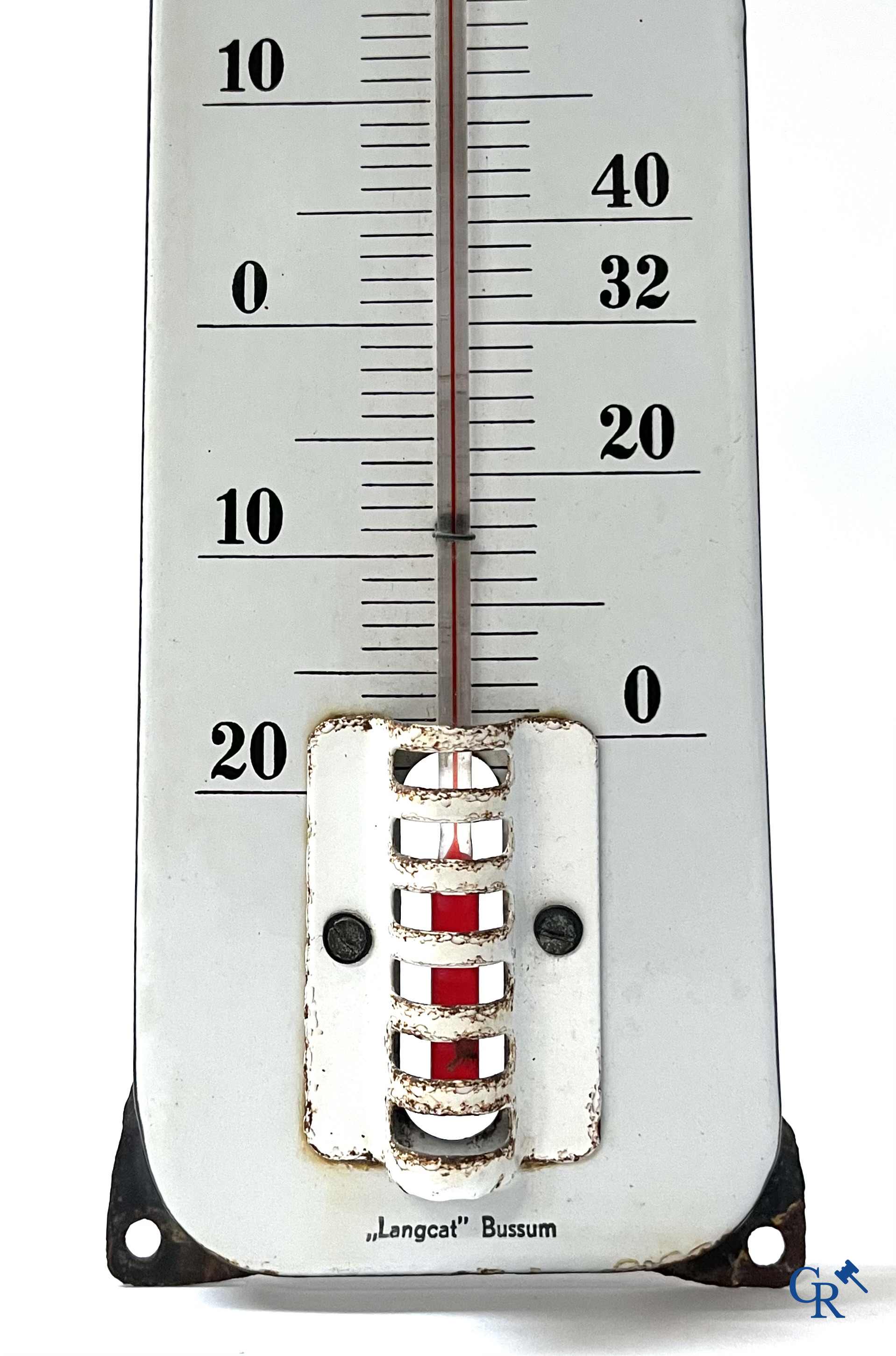 Hero Drinks, "Healthy Refreshing" Enamel advertsing sign with thermometer for Hero Drinks. Langcat Bussum.