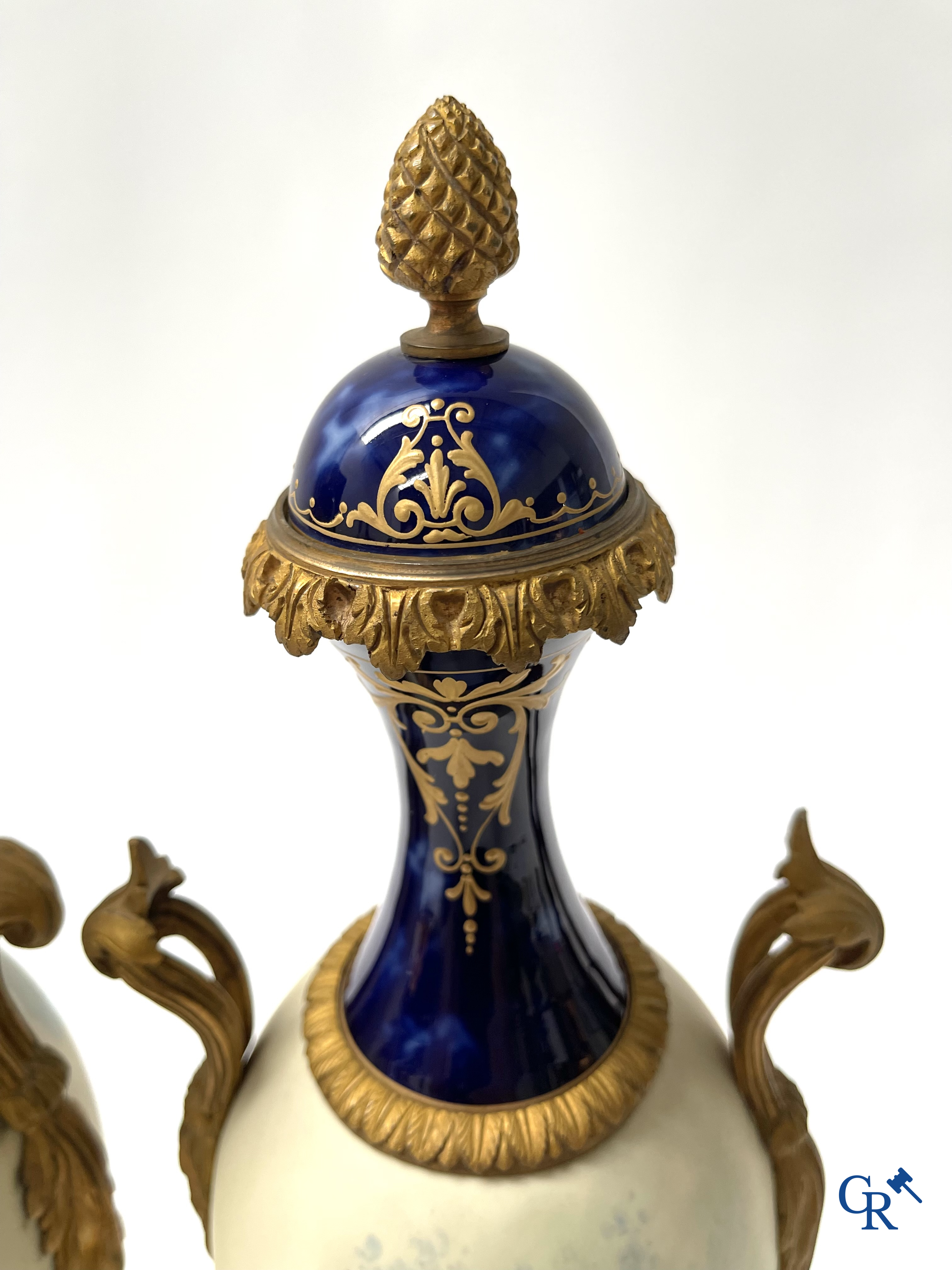 Sèvres. E. Pernodet. Pair of vases in Sèvres porcelain and bronze mounts. Signed, circa 1900.