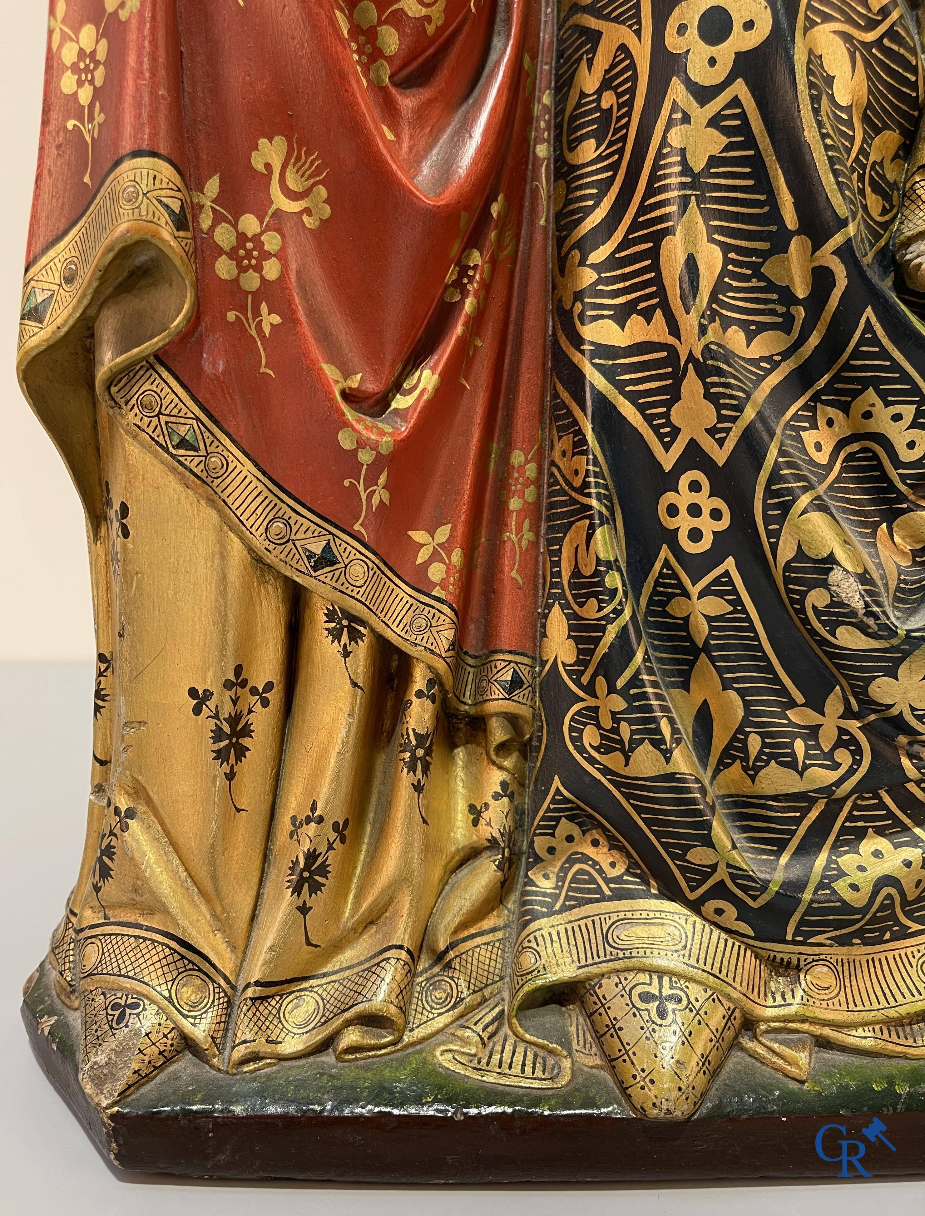 Religious objects, representation of Sint Barbara and Sint Anna ten Drieën in original polychromy. Late 19th century.