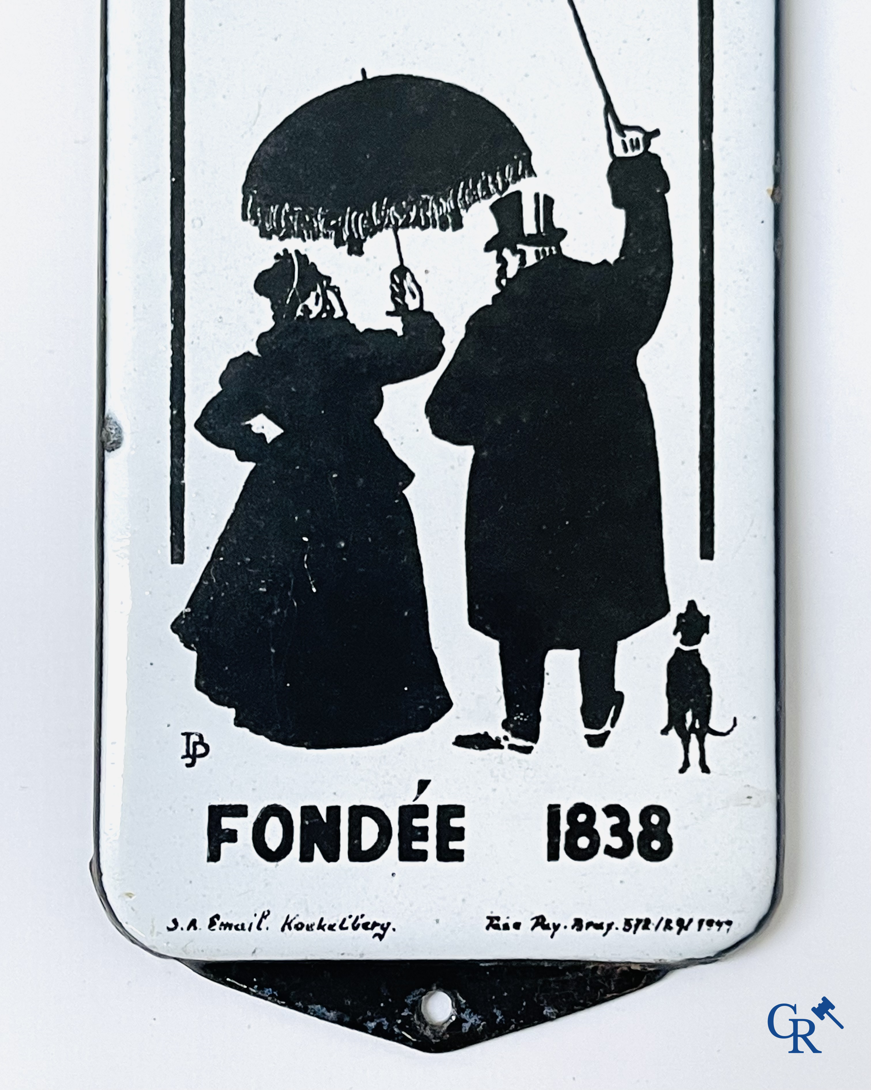 RVS, an enamel door publicity sign designed by Tjeerd Bottema. Emaillerie Koekelberg 1949.